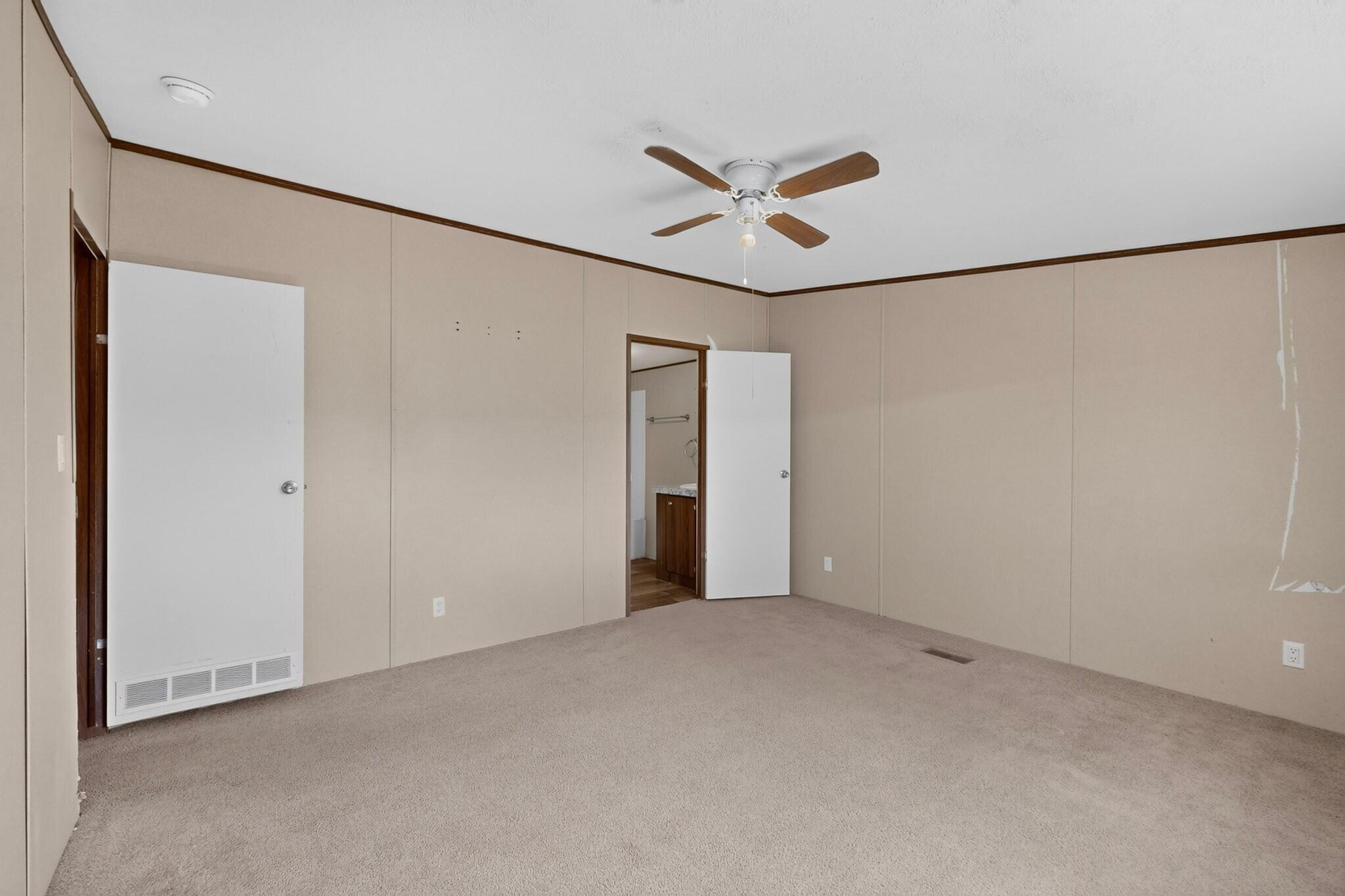 Photo 2 — 3829 Porto Fino Court SW