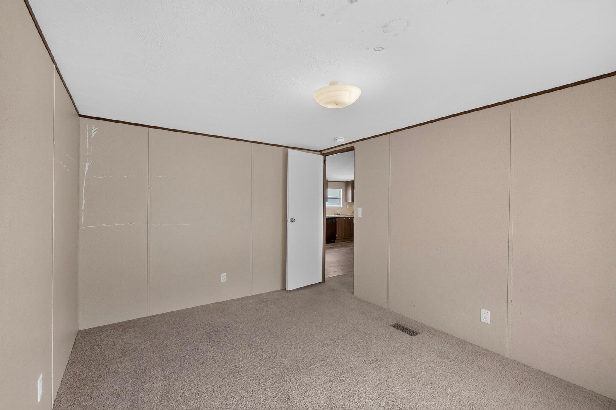 Photo 8 — 3829 Porto Fino Court SW
