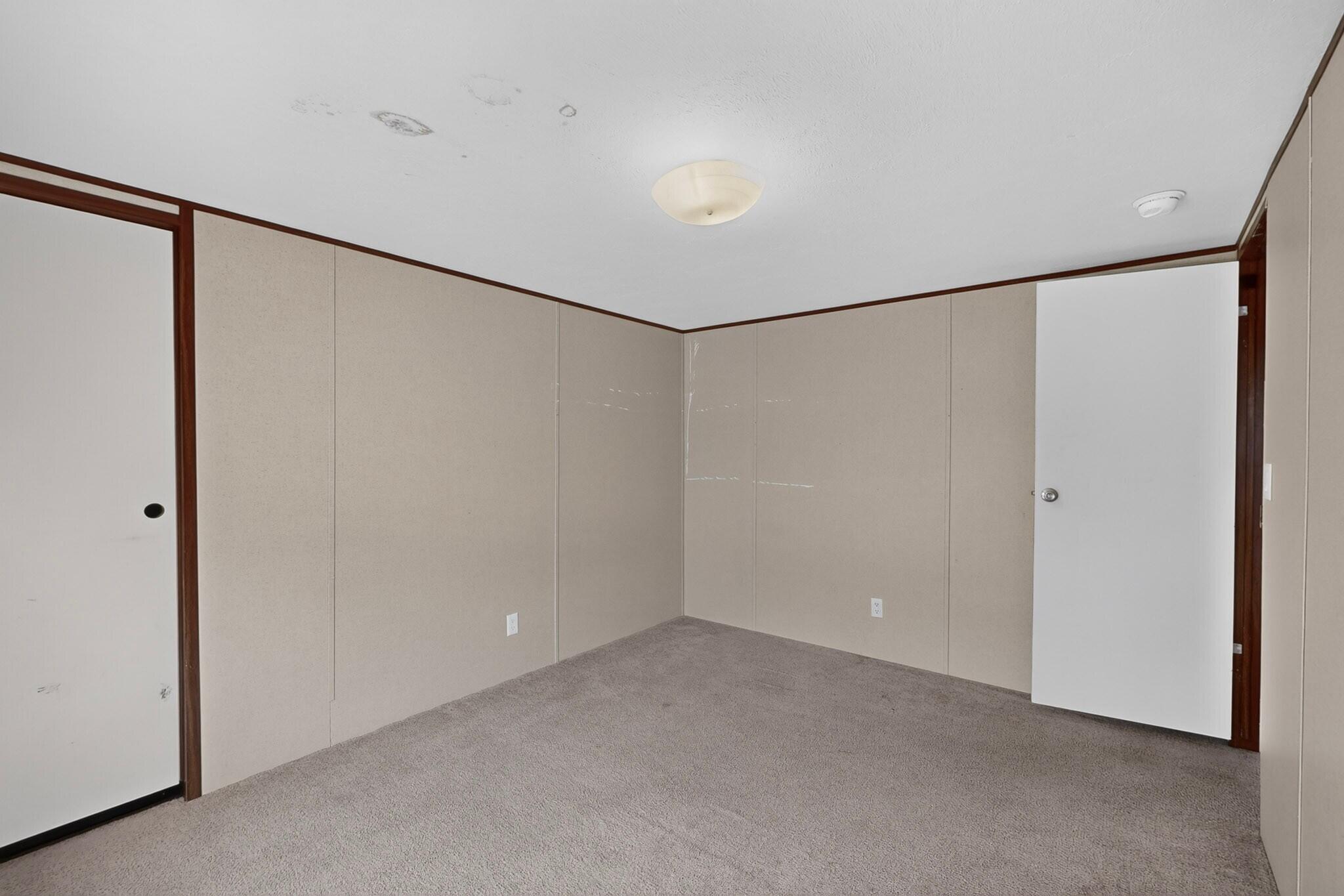 Photo 9 — 3829 Porto Fino Court SW