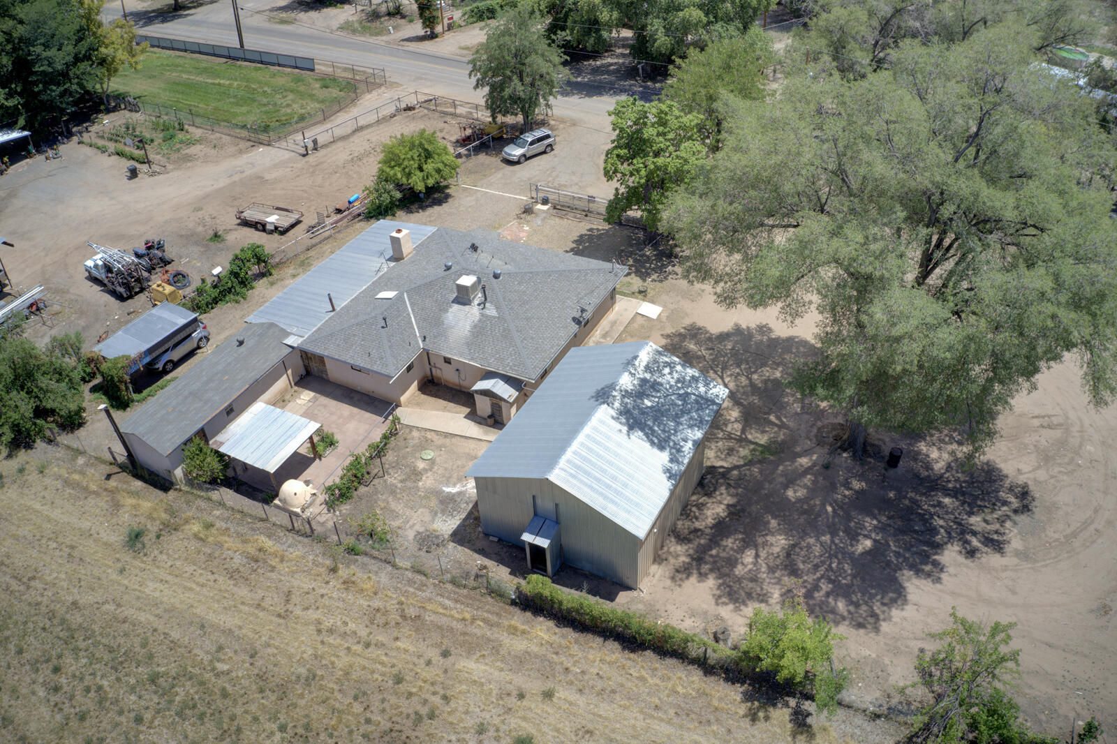 Photo 2 — 71 Peralta Boulevard