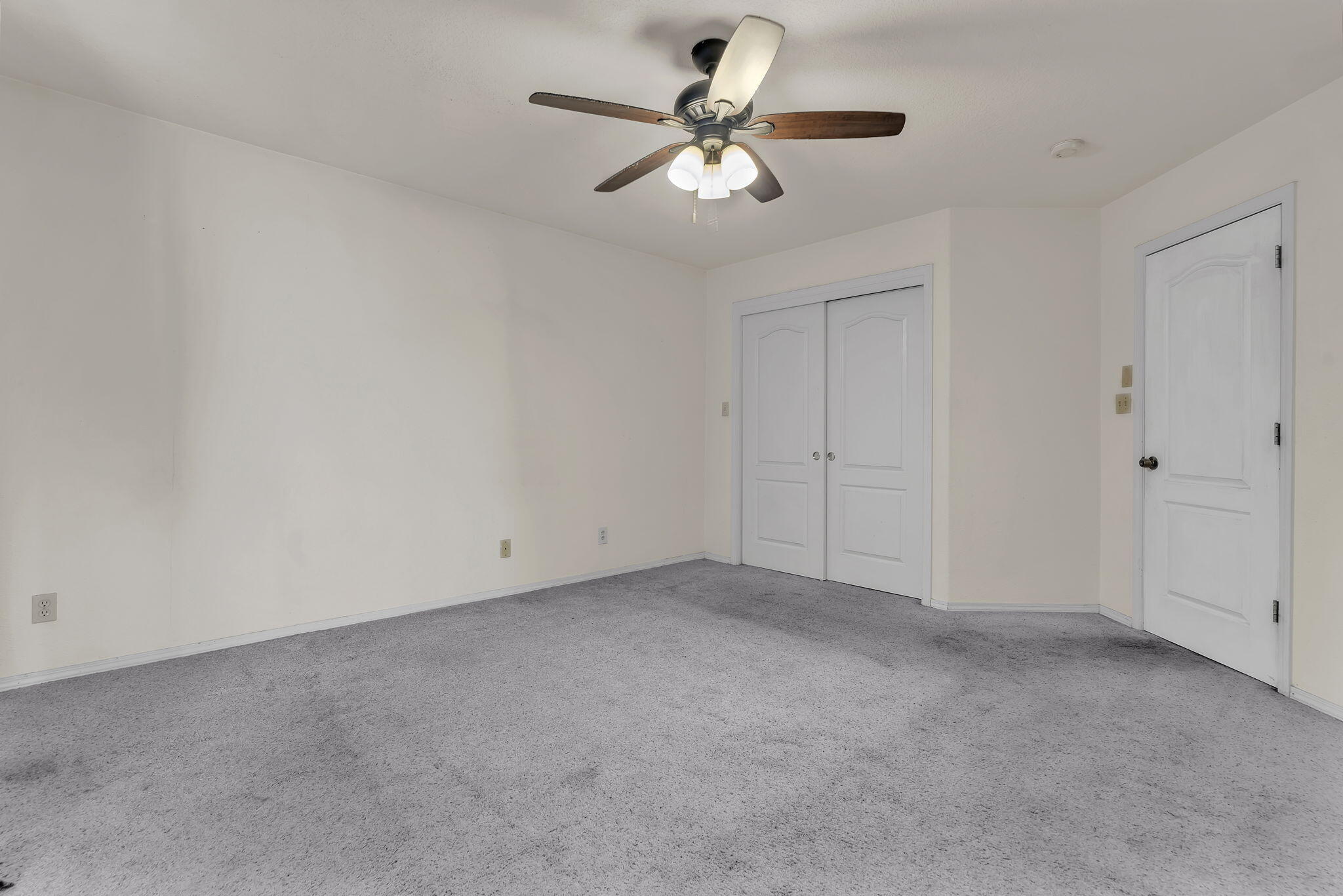 Photo 17 — 6709 Black Volcano Road NW