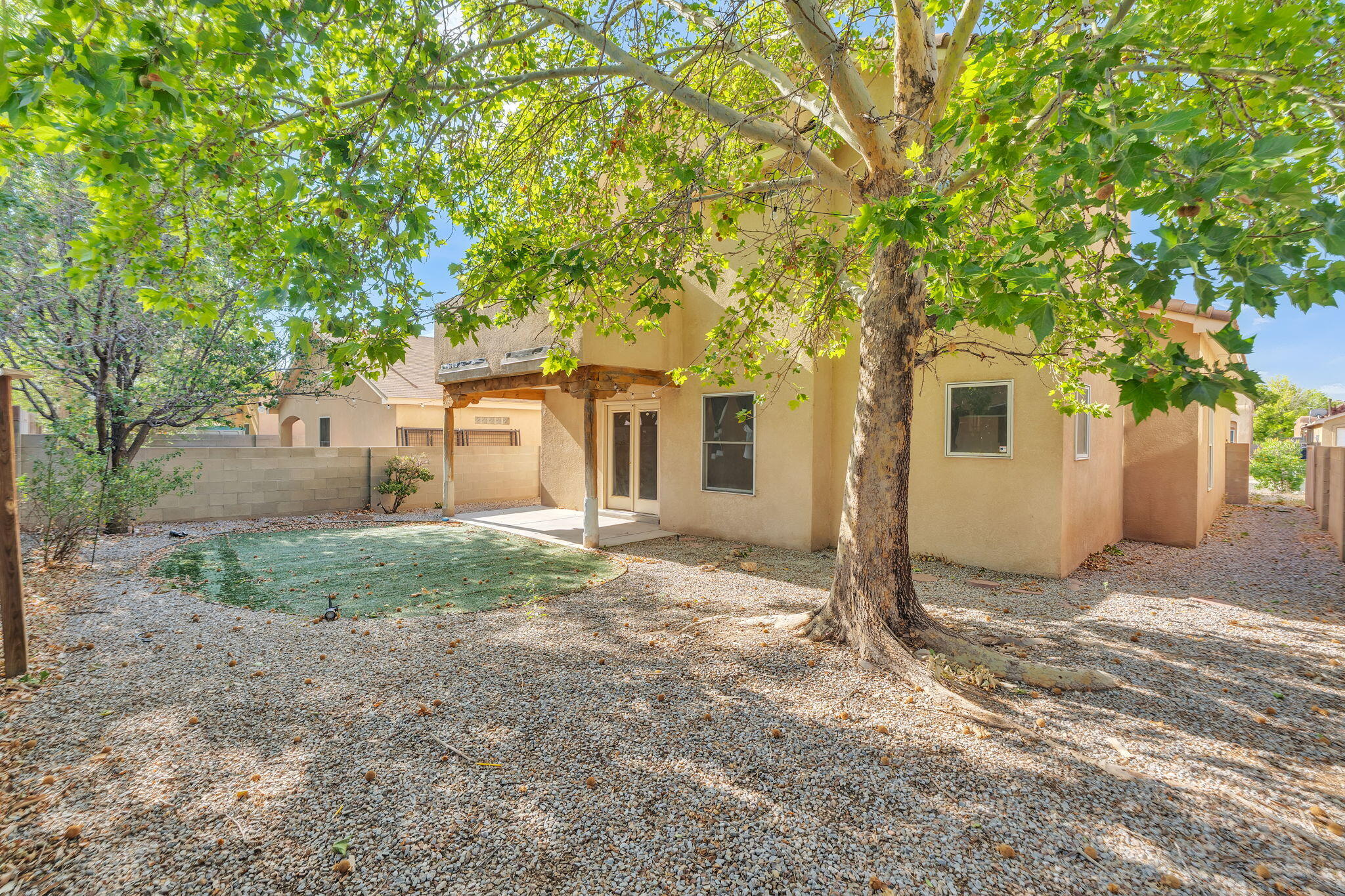 Photo 5 — 6709 Black Volcano Road NW