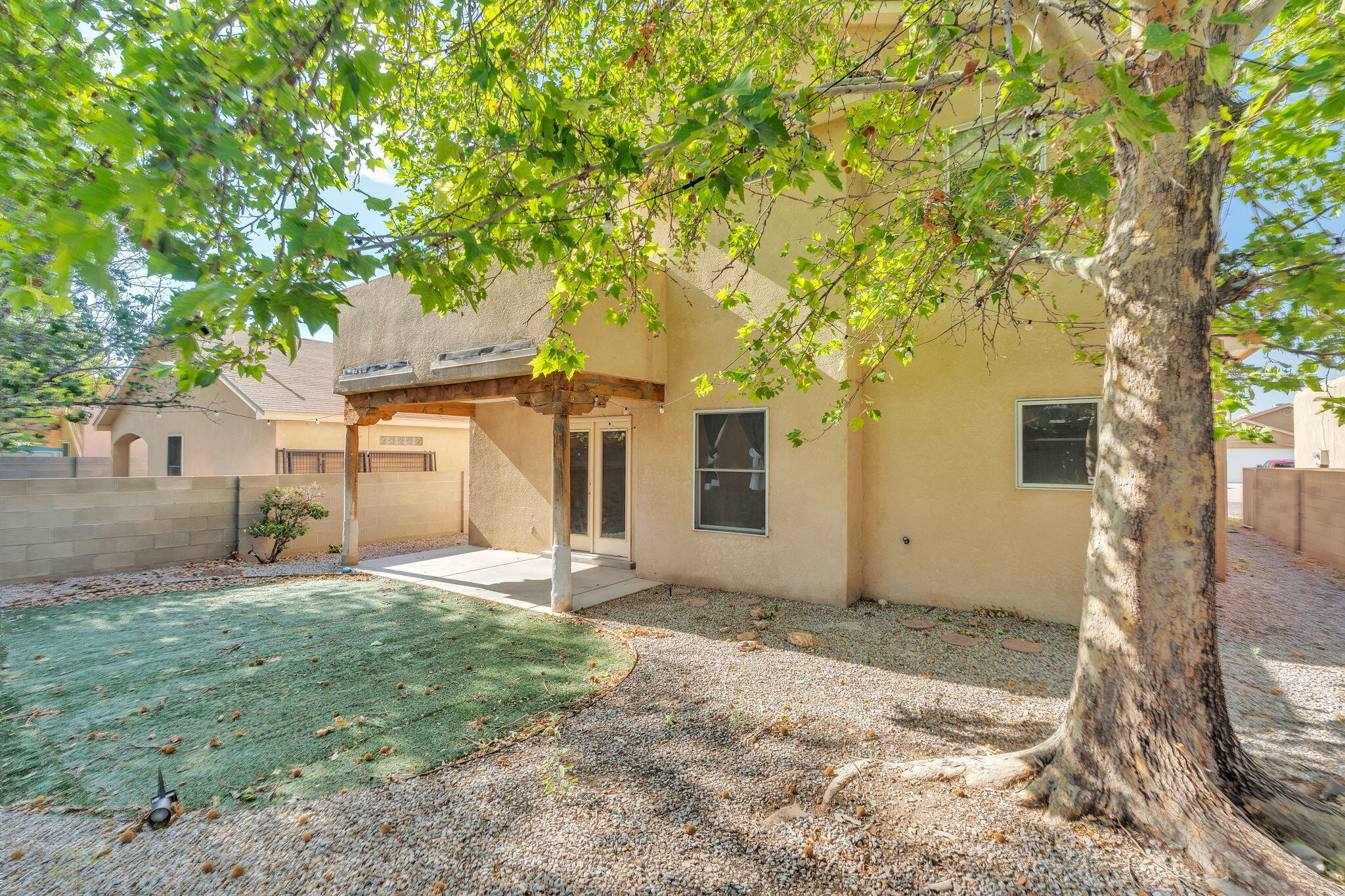 Photo 4 — 6709 Black Volcano Road NW