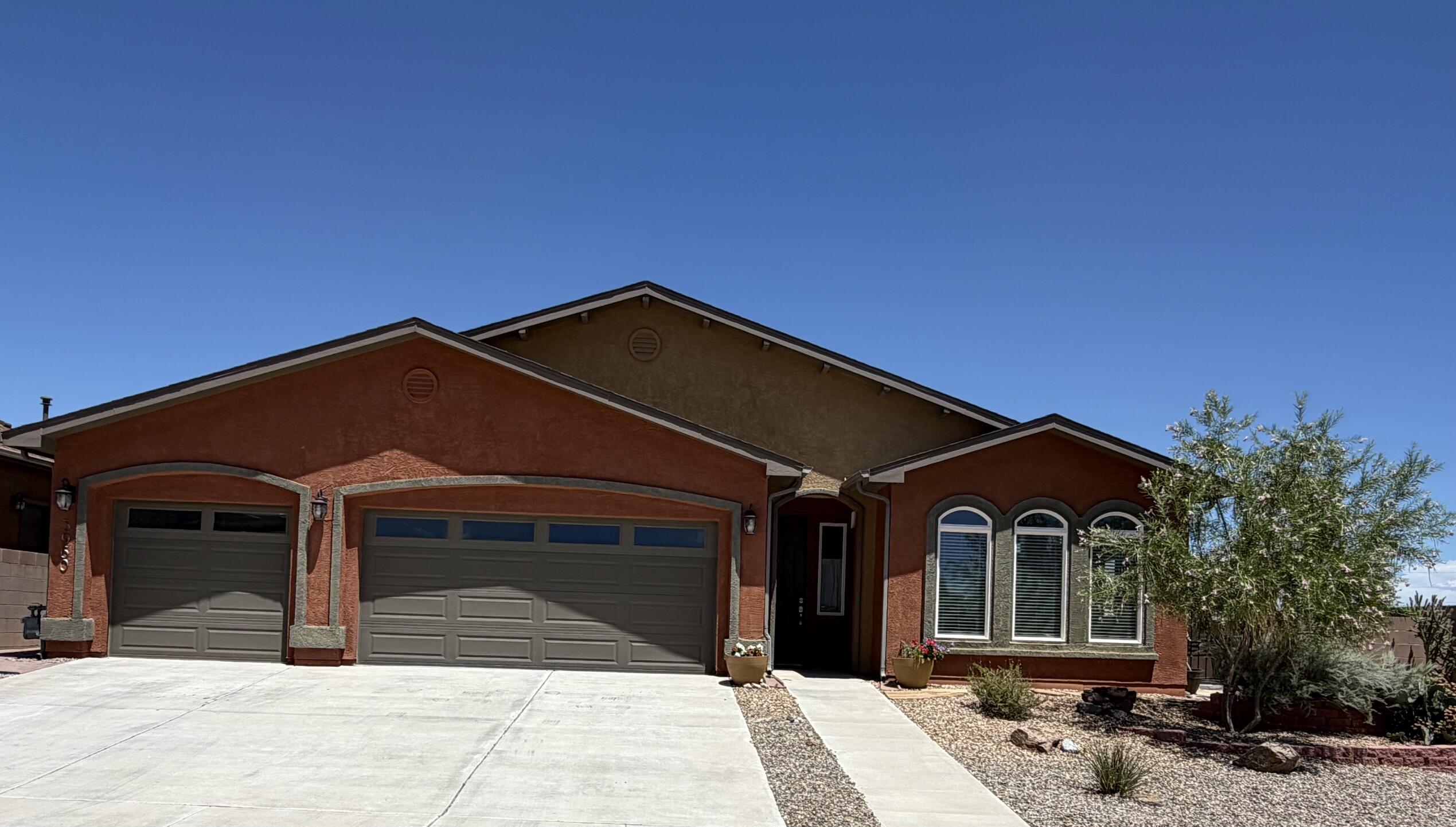 3960 Mora River Avenue SW, Los Lunas, NM 87031