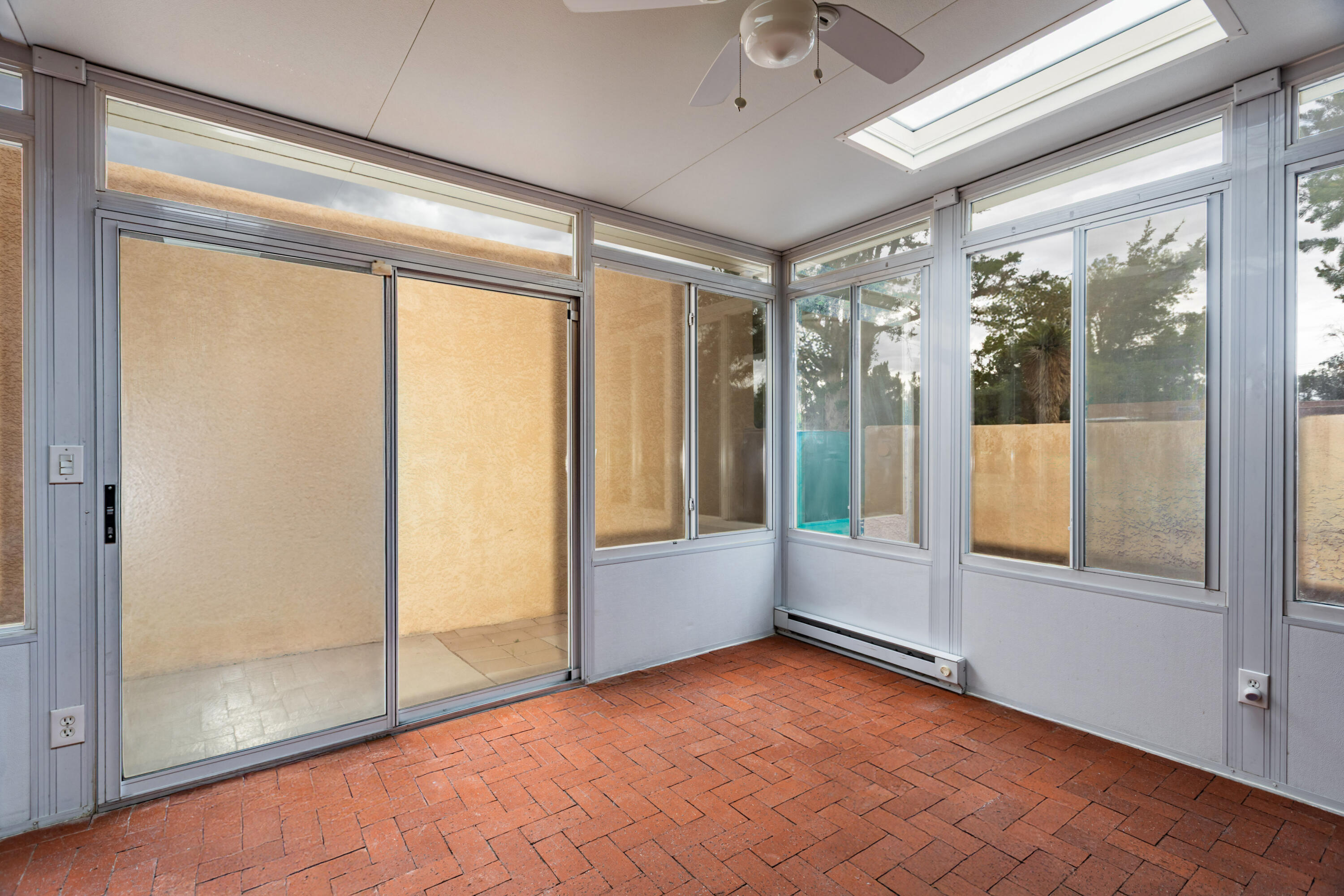 Photo 2 — 6408 Katson Avenue NE