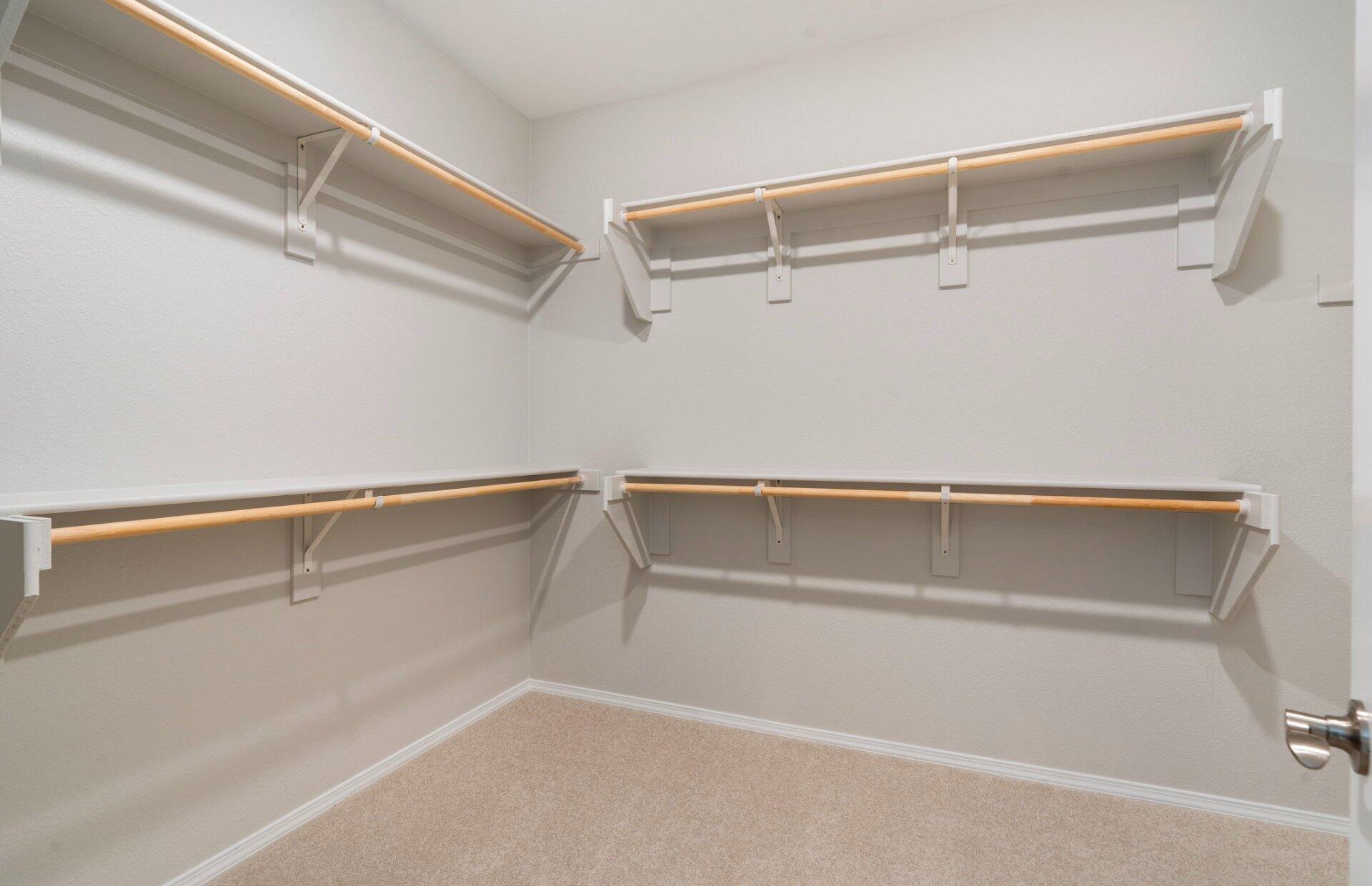 Photo 8 — 1621 Tutor Trail NW