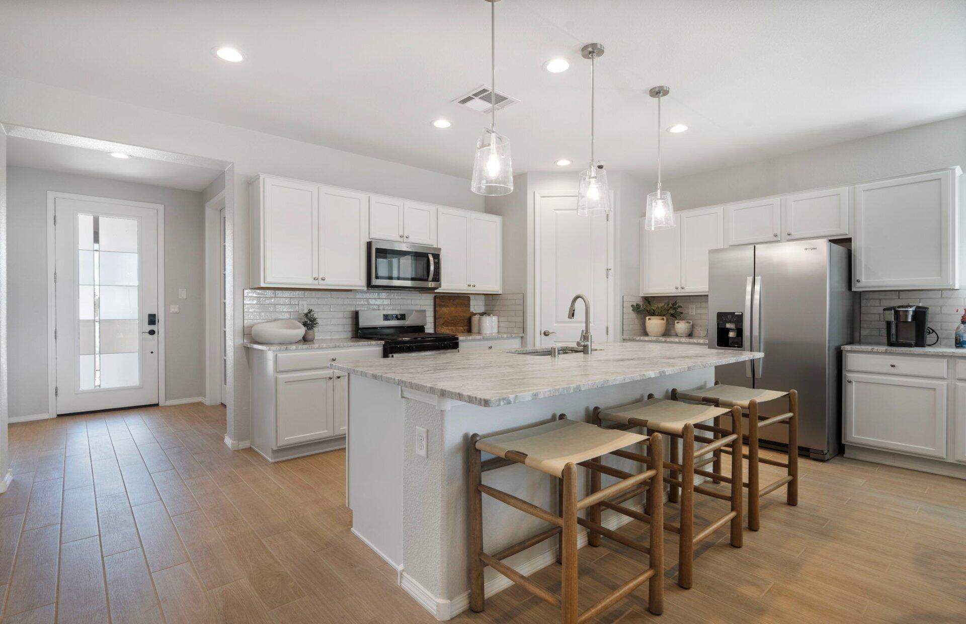 Photo 20 — 1621 Tutor Trail NW