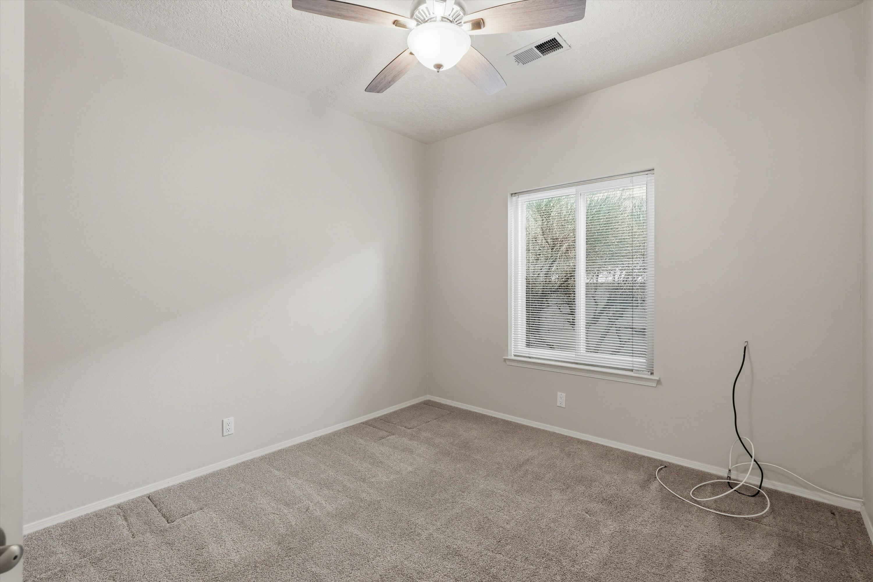 Photo 17 — 9305 Preston Trail NE