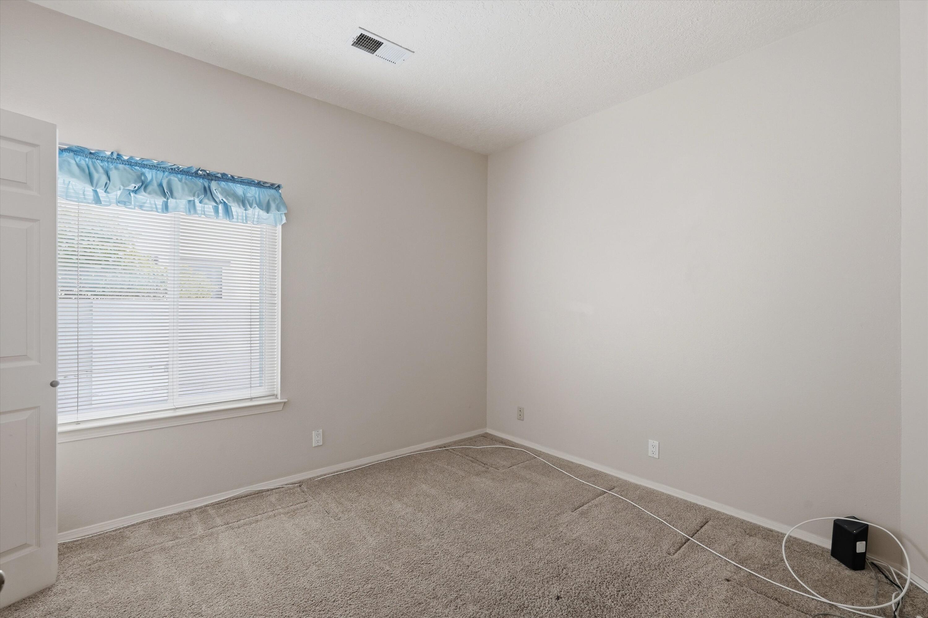 Photo 19 — 9305 Preston Trail NE