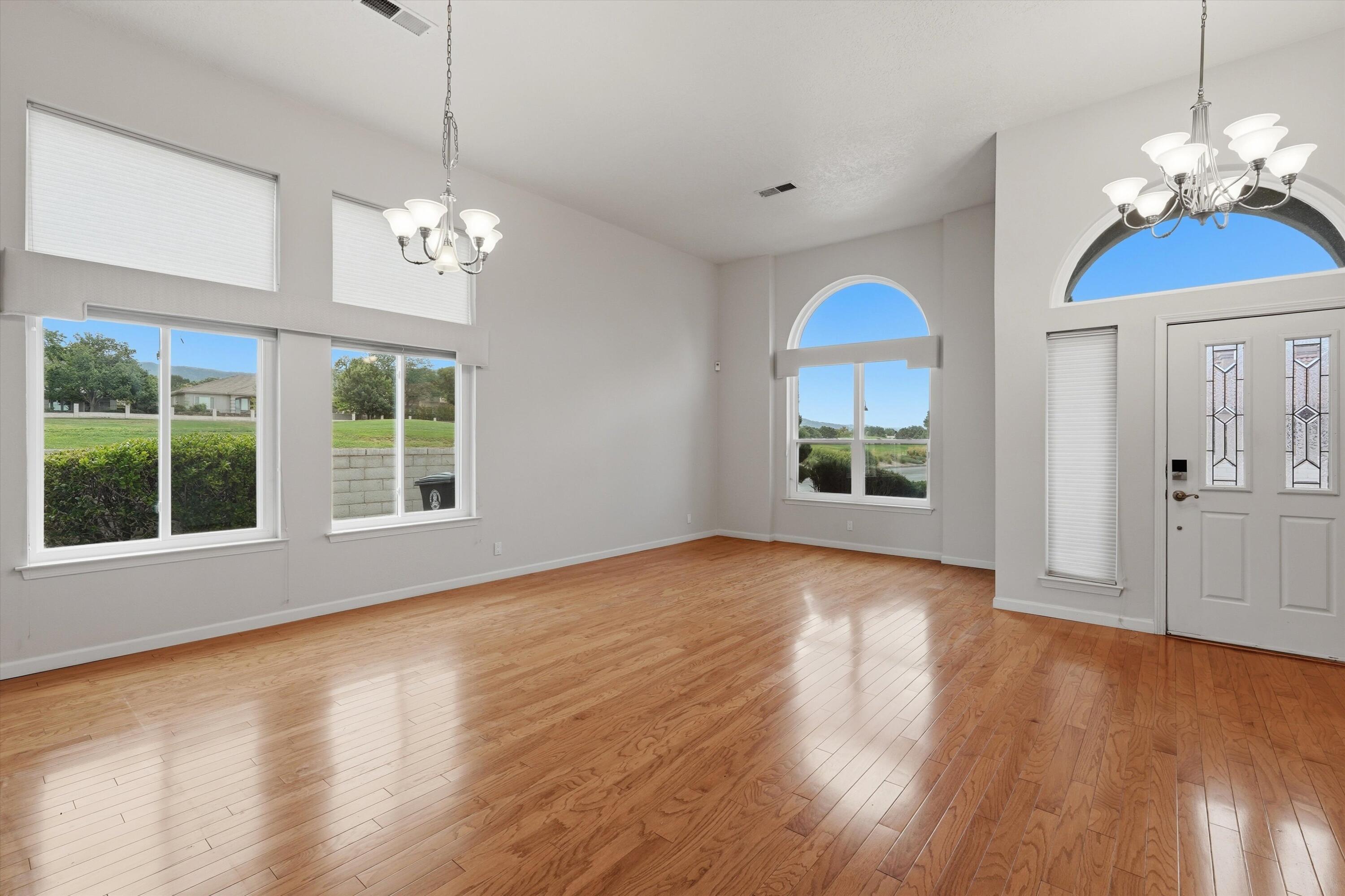 Photo 7 — 9305 Preston Trail NE