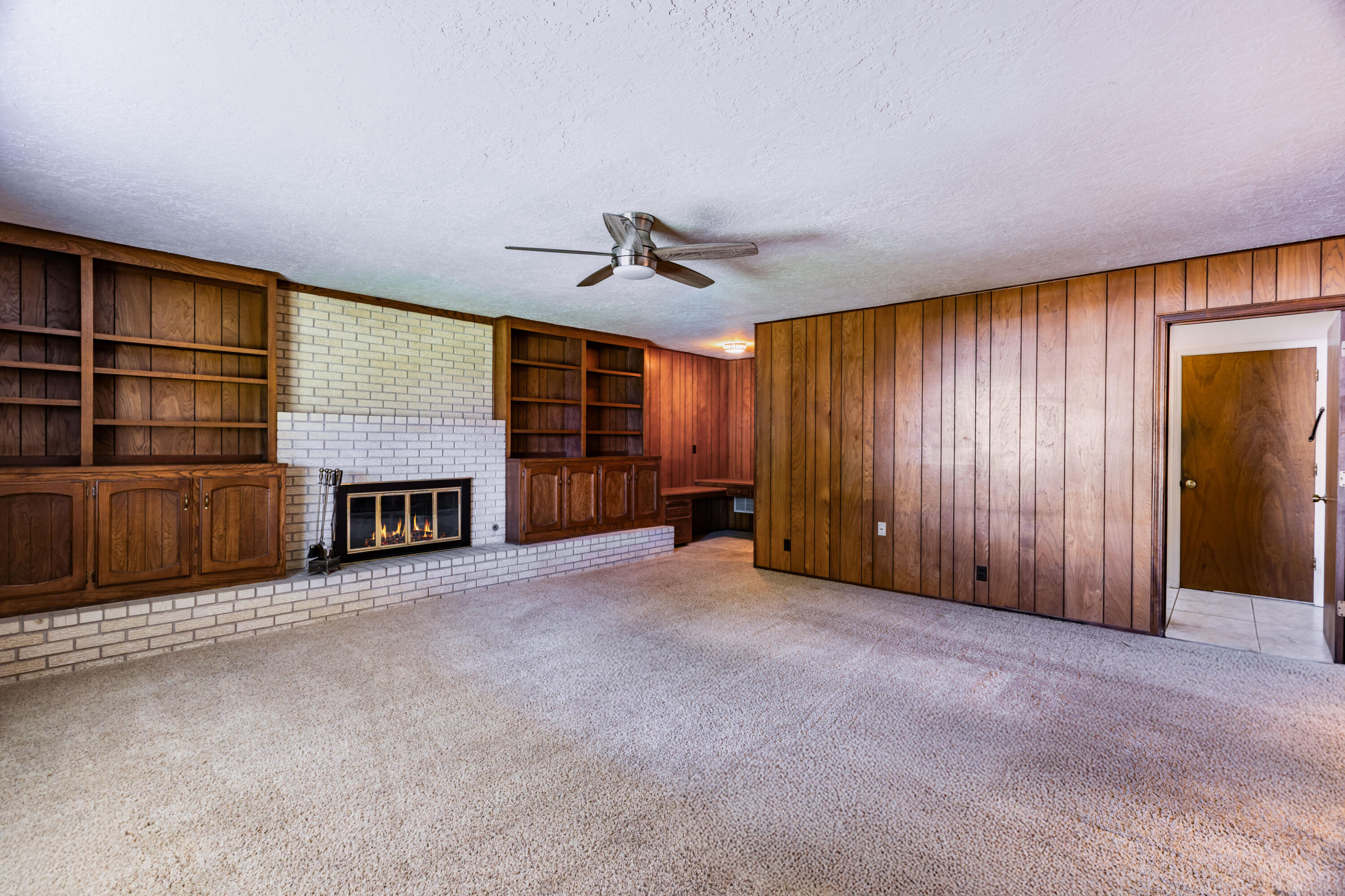 Photo 13 — 7616 Osuna Road NE