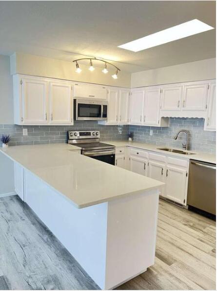 506 Ortiz Drive NE, Albuquerque, NM 87108