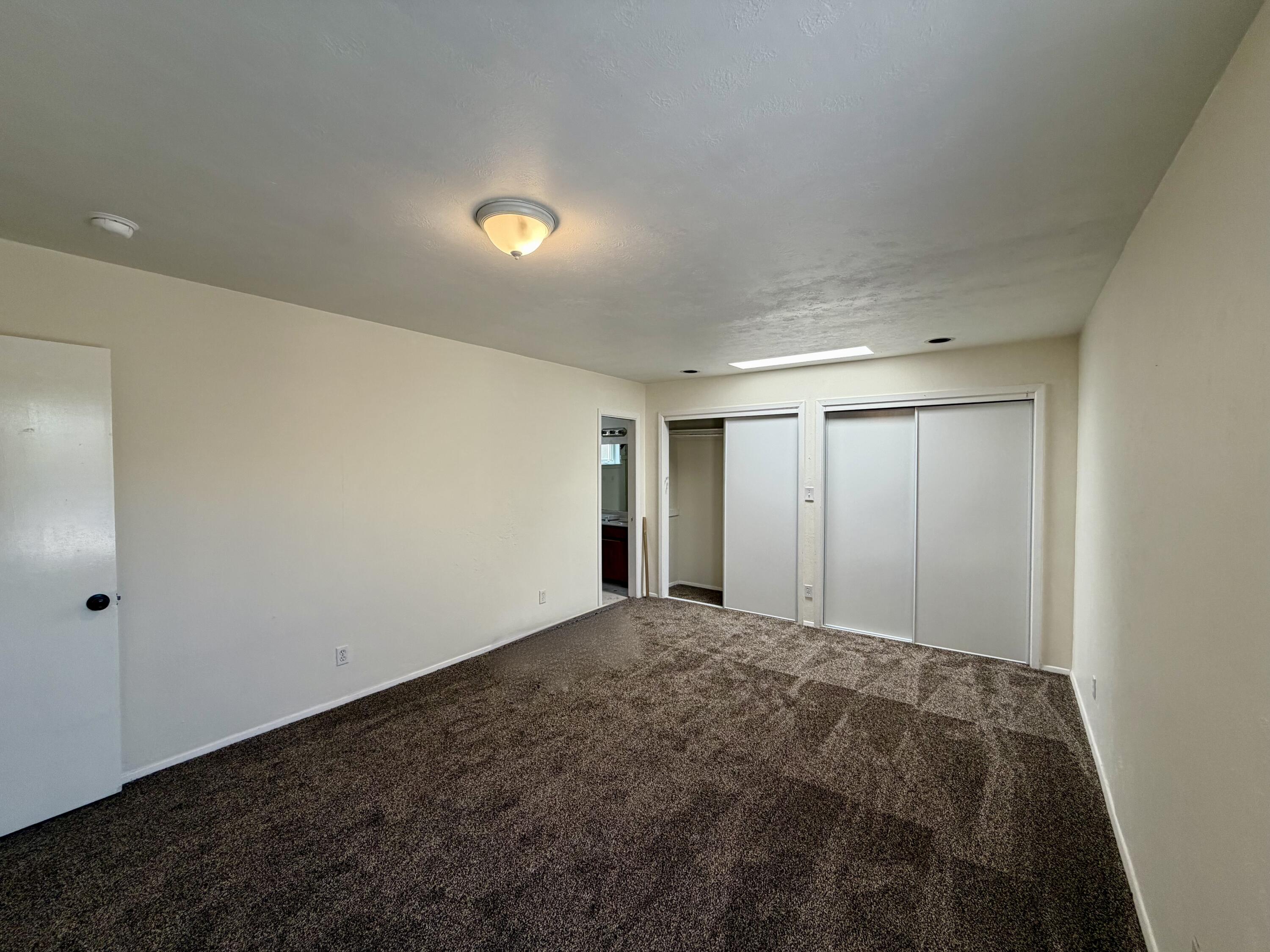 Photo 5 — 317 Cagua Drive NE