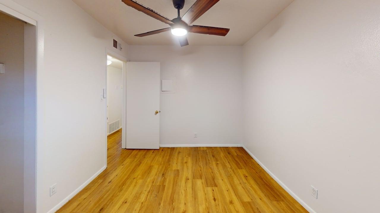 Photo 2 — 1315 Madeira Drive SE