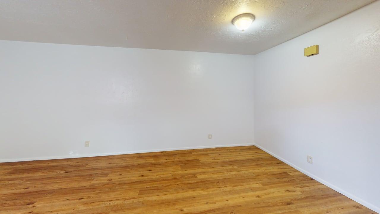 Photo 6 — 1315 Madeira Drive SE