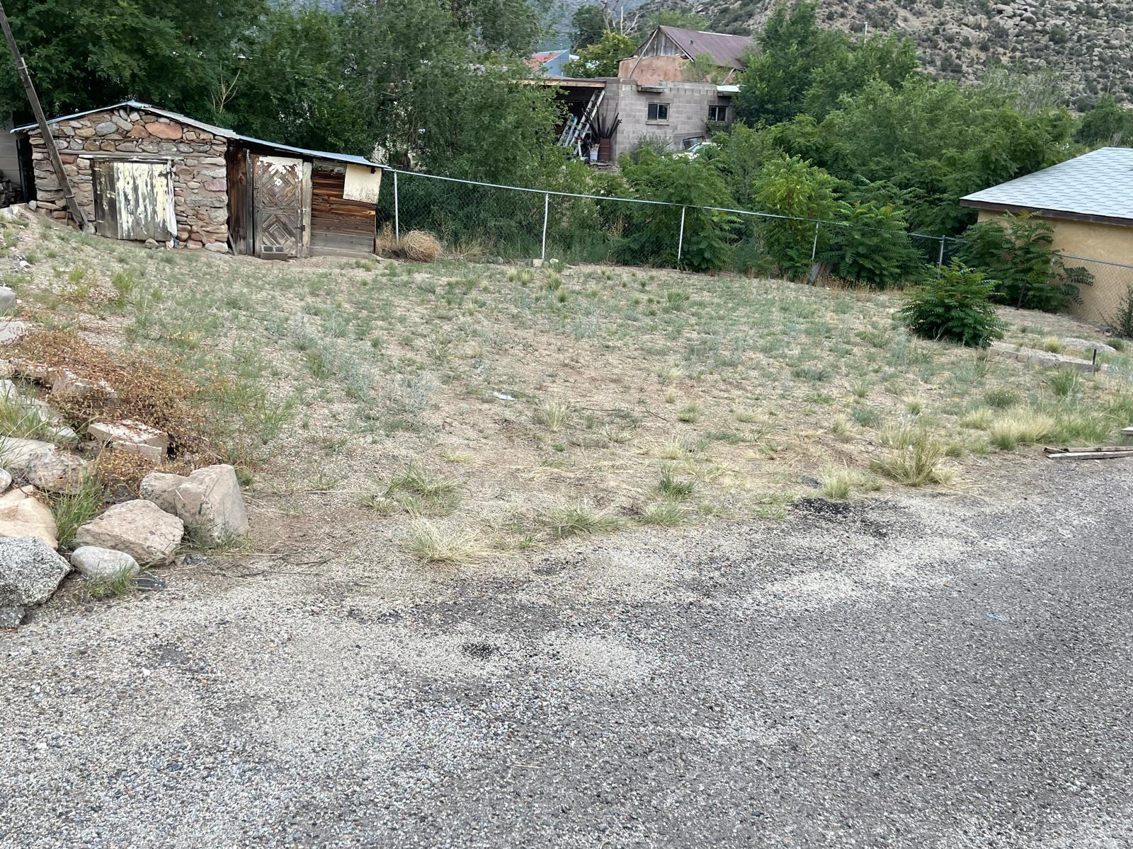 Photo 15 — 12 Nieves Road SE