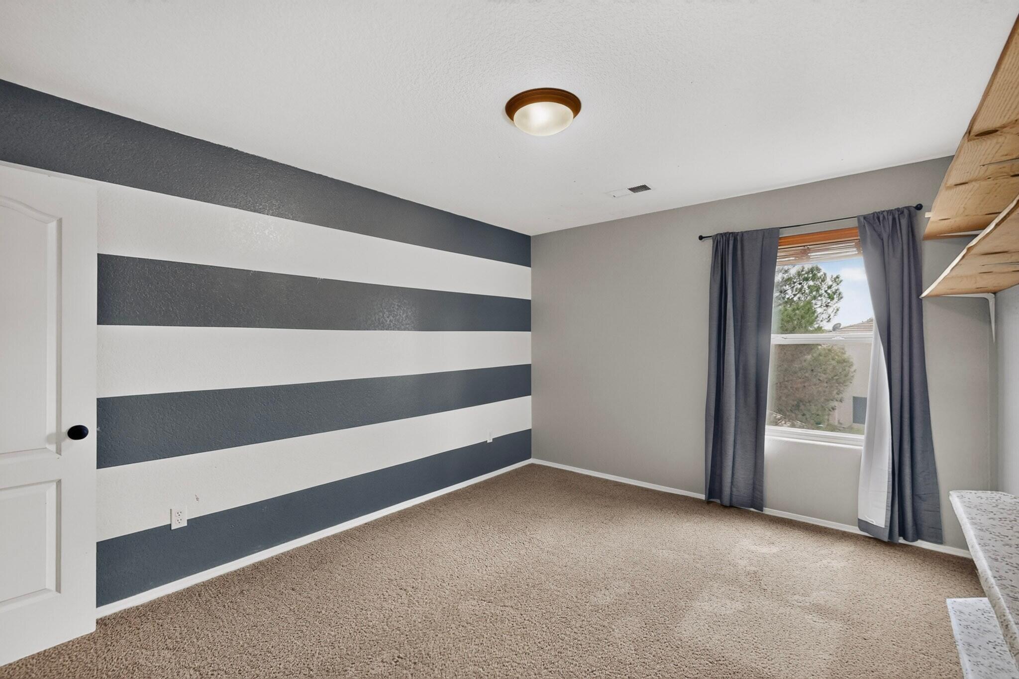 Photo 18 — 1433 Ducale Drive SE