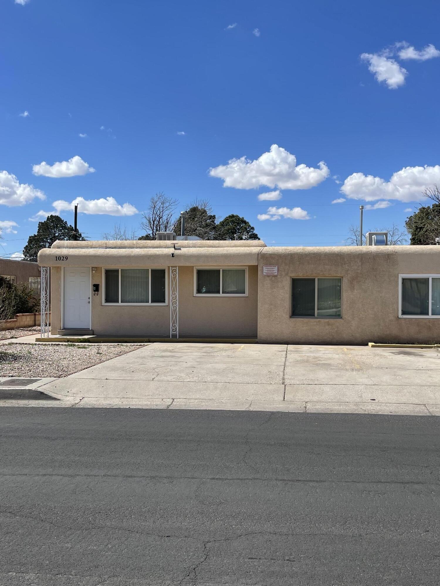 1029 Palomas Drive SE A-D, Albuquerque, NM 87108