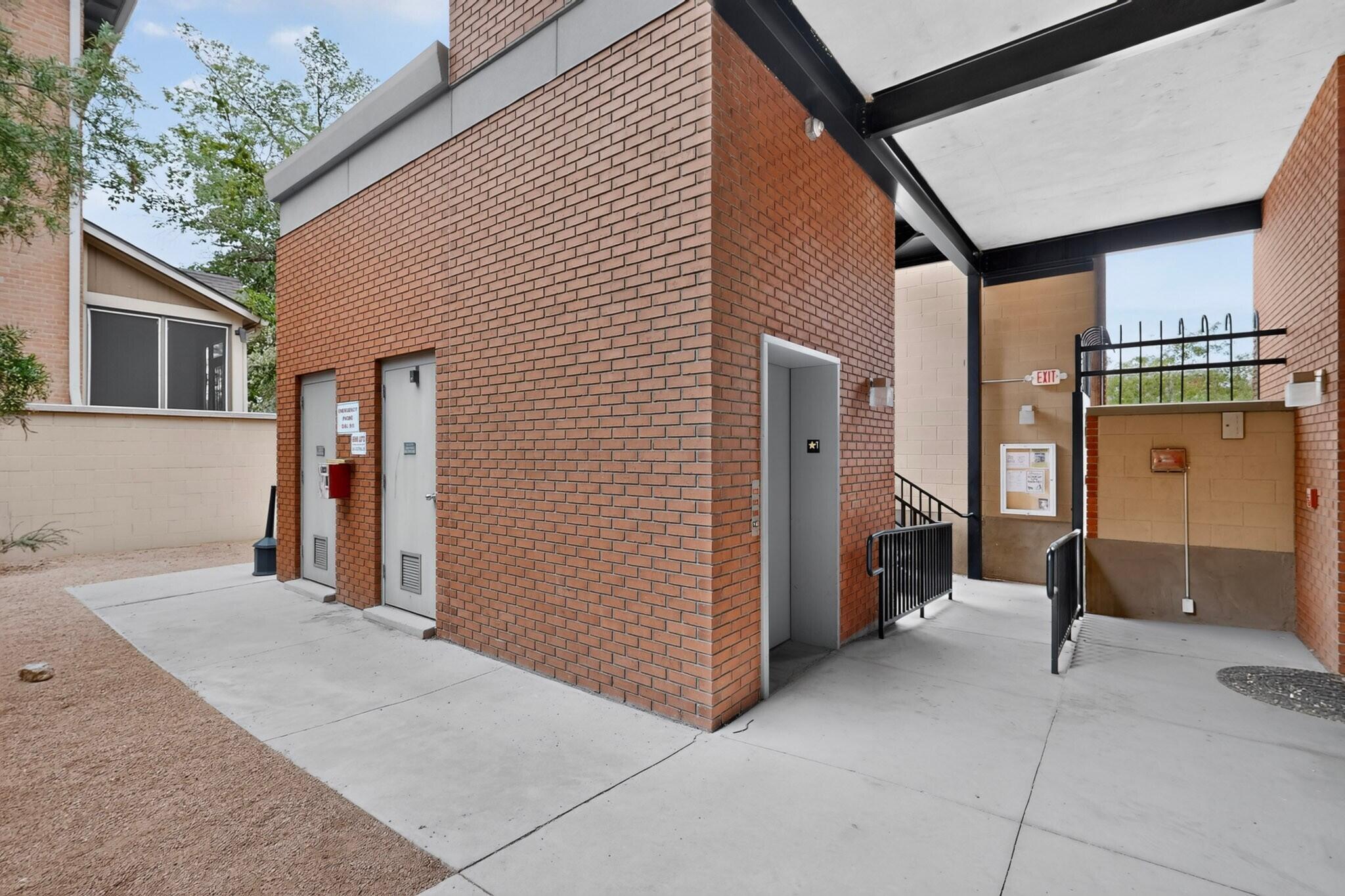 Photo 2 — 400 Central Avenue SE 301