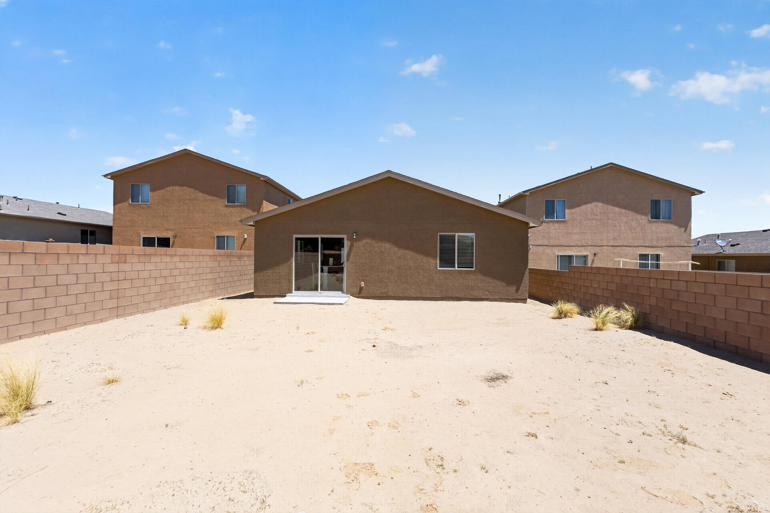 Photo 16 — 3857 Kelly Court SW