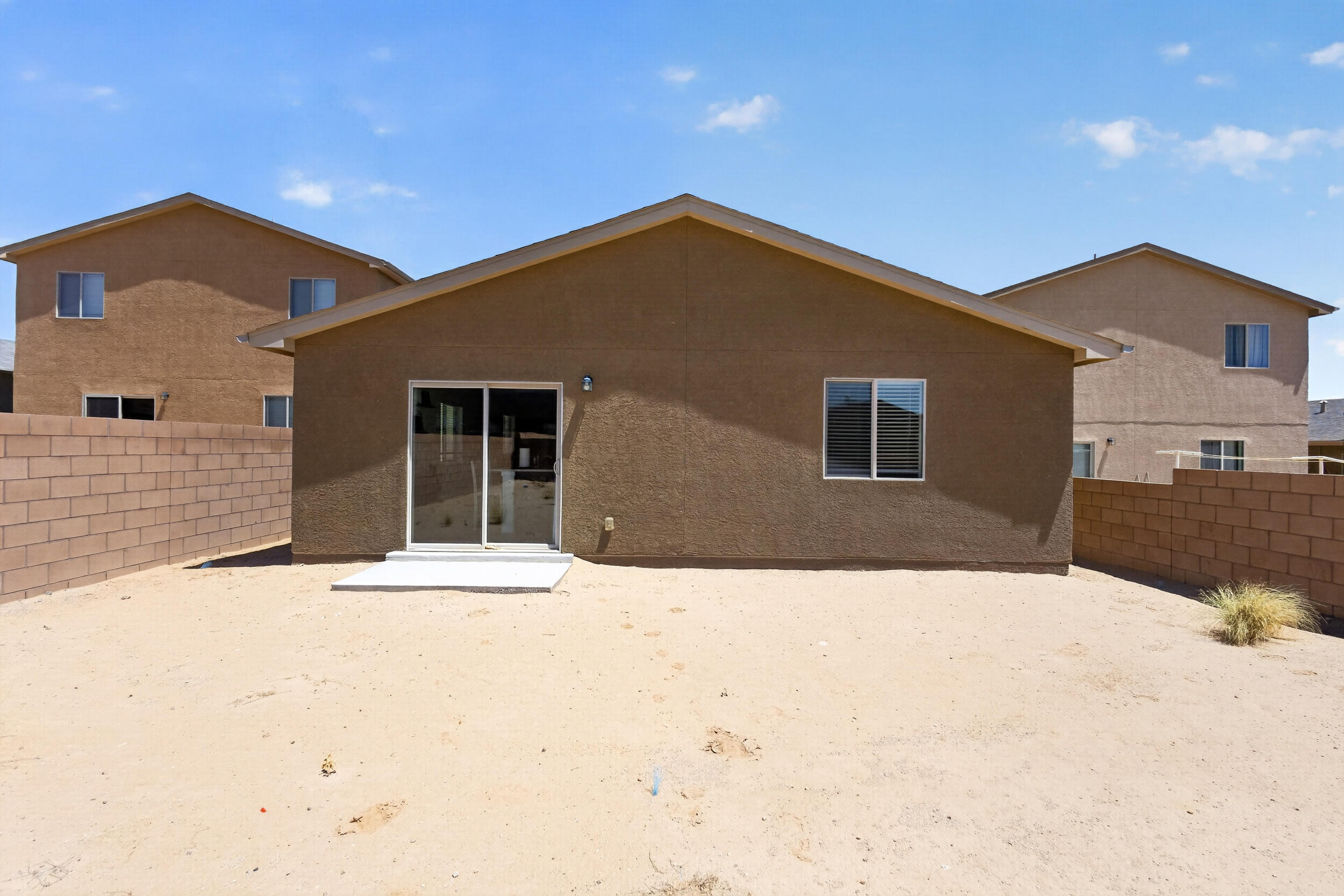Photo 17 — 3857 Kelly Court SW