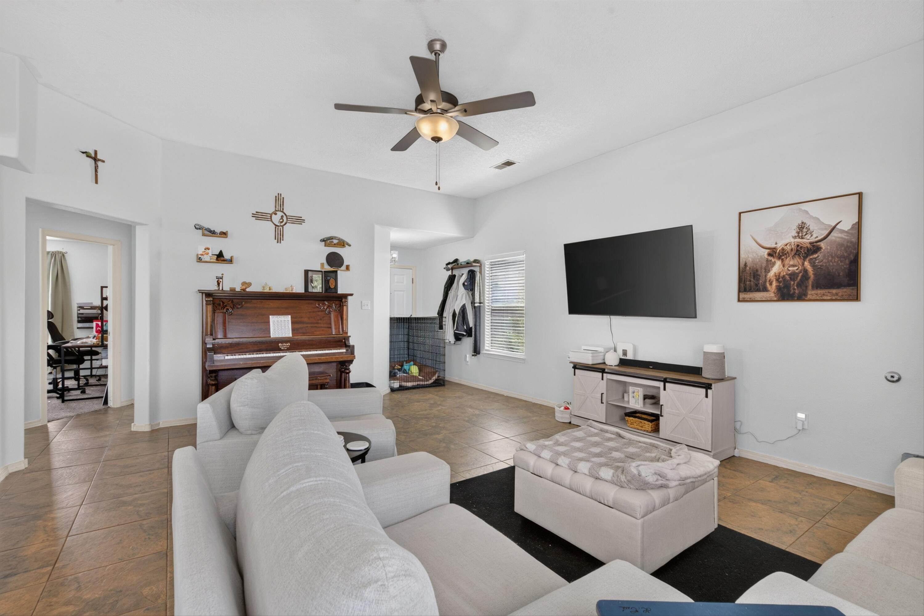 Photo 17 — 4965 Dream Dancer Drive NE