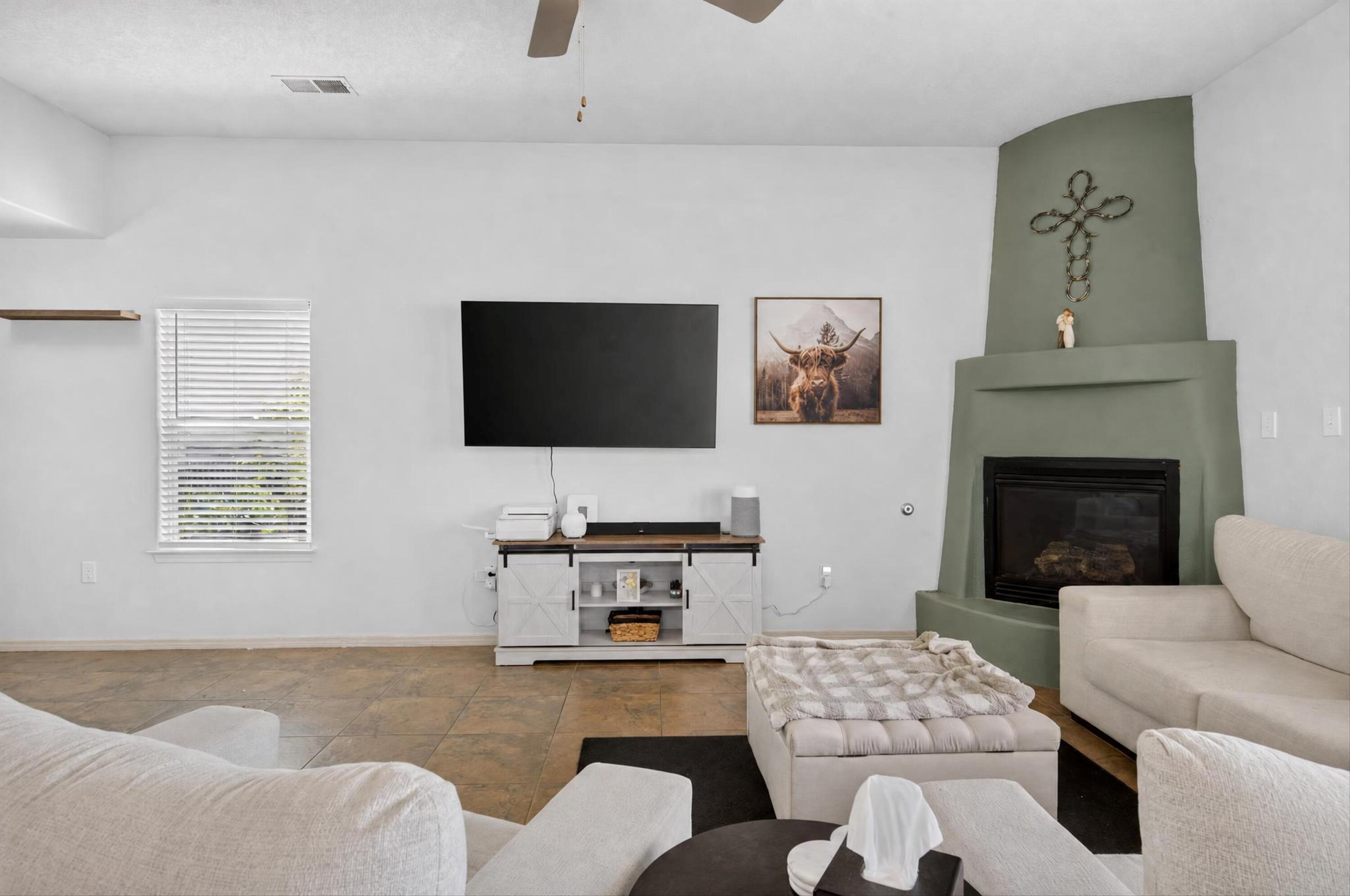 Photo 16 — 4965 Dream Dancer Drive NE