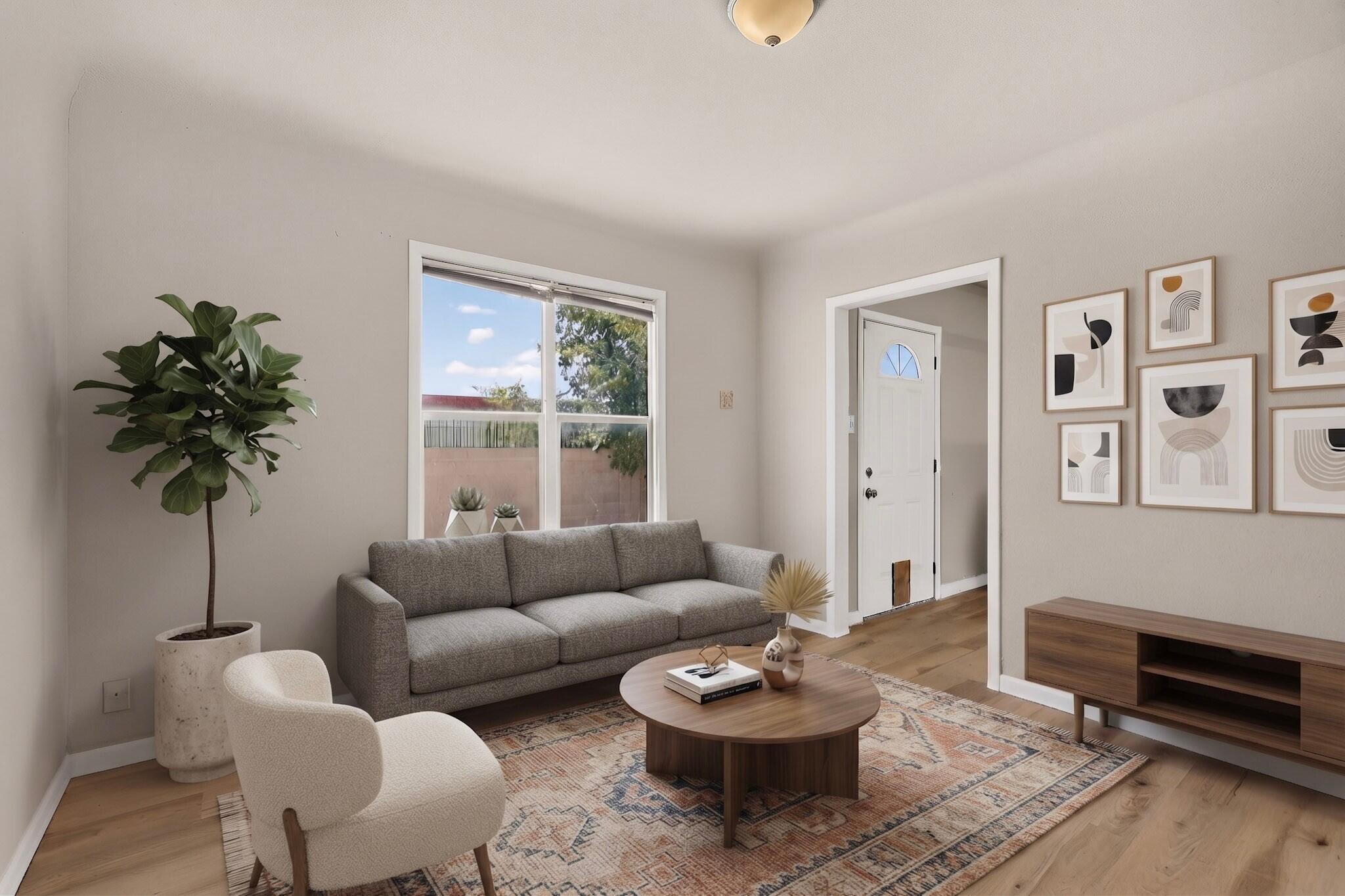 Photo 7 — 522 Montano Road NW