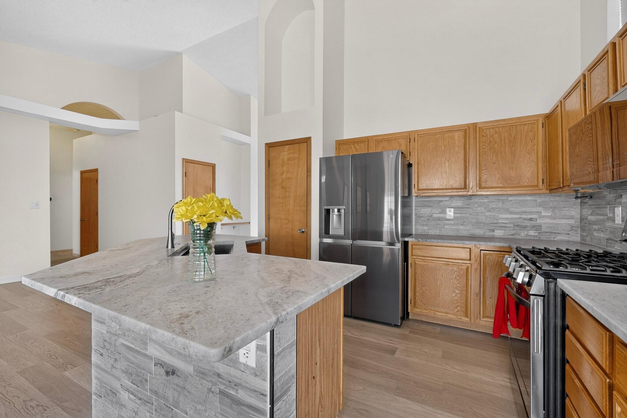 Photo 13 — 9309 Holm Bursun Drive NW