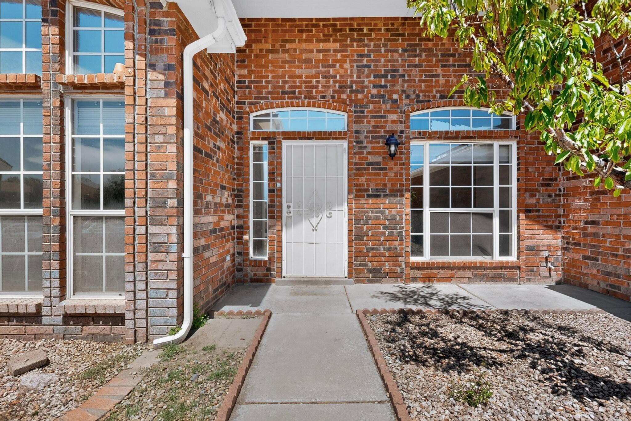 Photo 6 — 9309 Holm Bursun Drive NW
