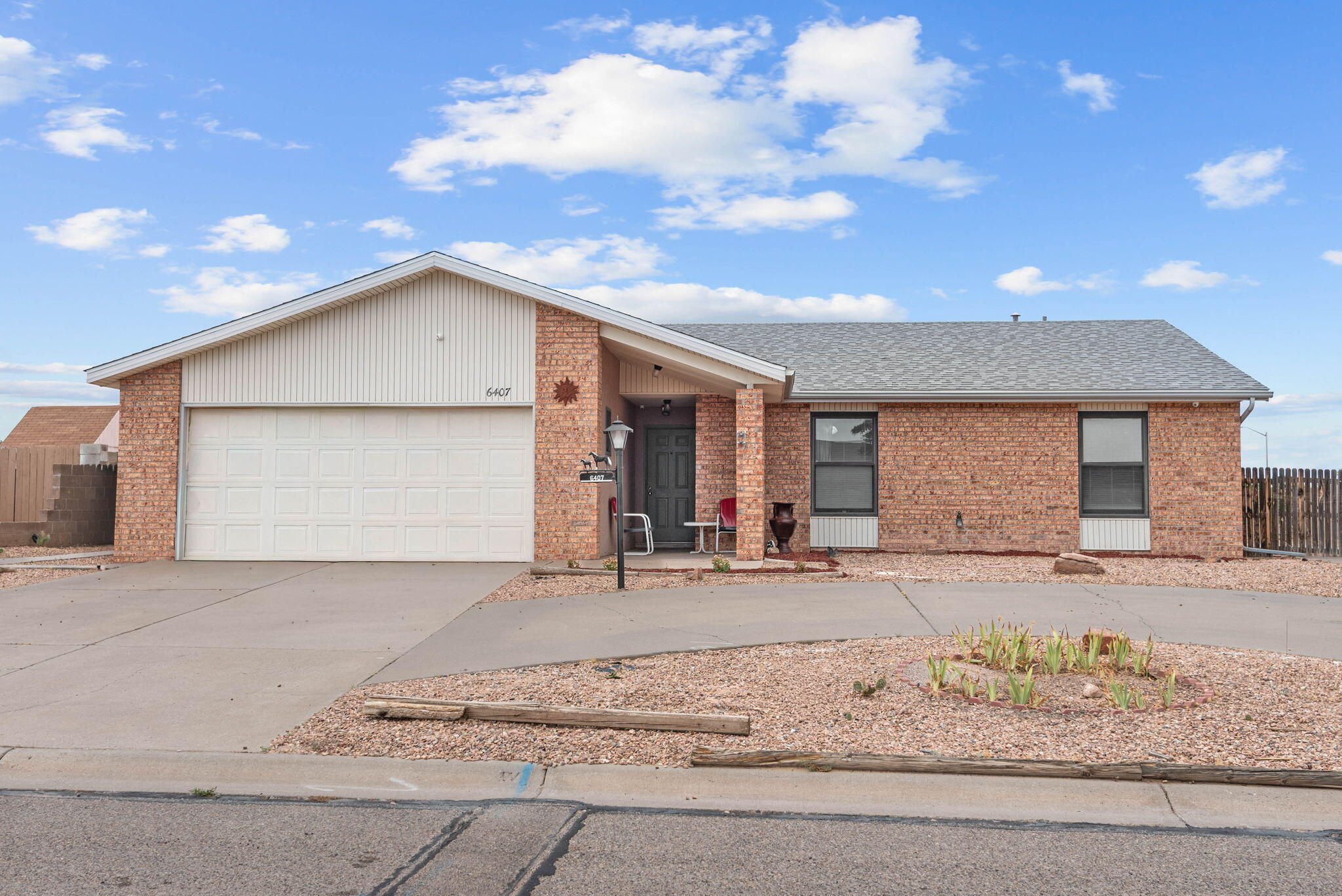 Photo 3 — 6407 Crow Road NE