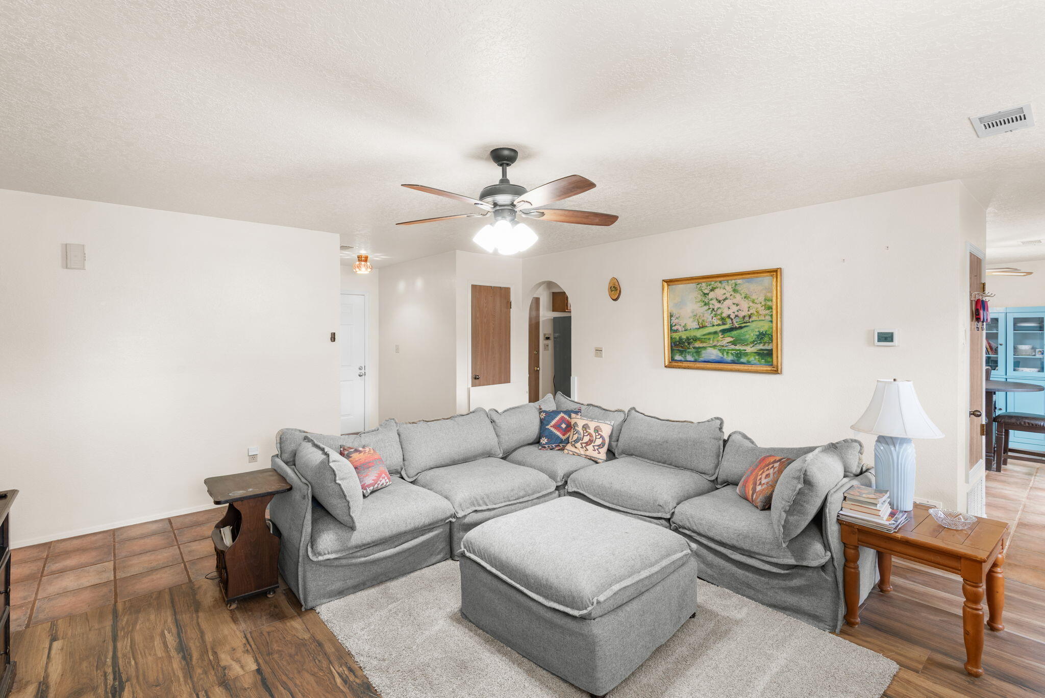 Photo 7 — 6407 Crow Road NE