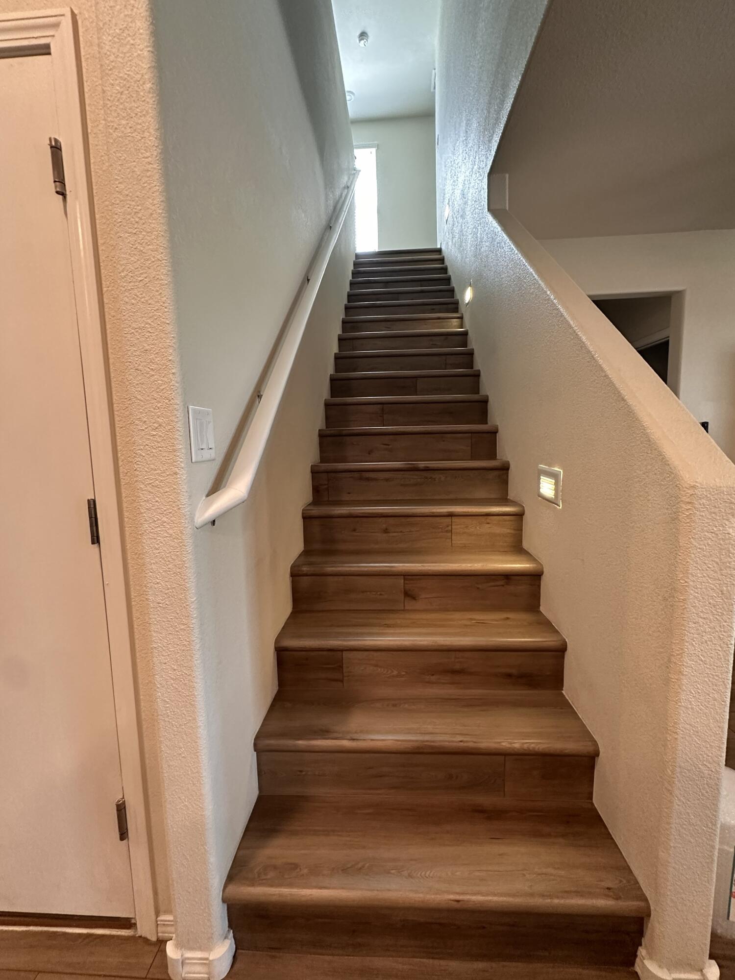 Photo 2 — 3708 Bronco Trail Road NE