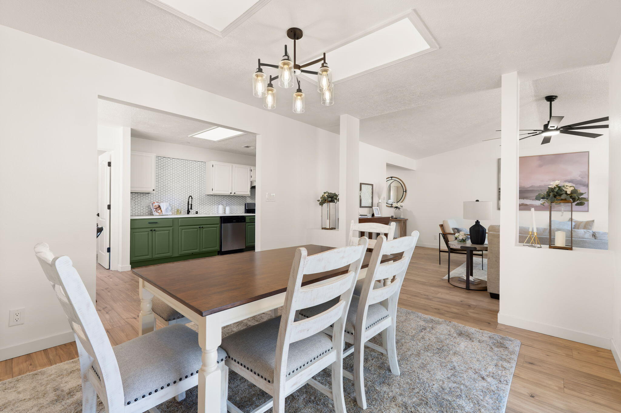 Photo 11 — 2513 Twin Buttes Drive NE