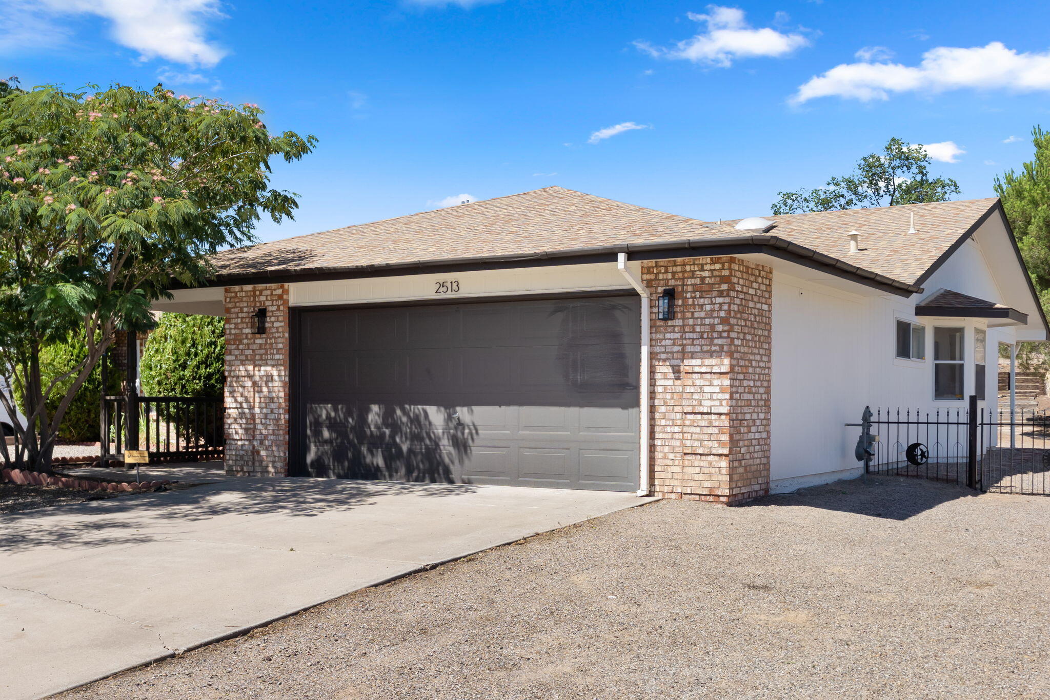 Photo 3 — 2513 Twin Buttes Drive NE