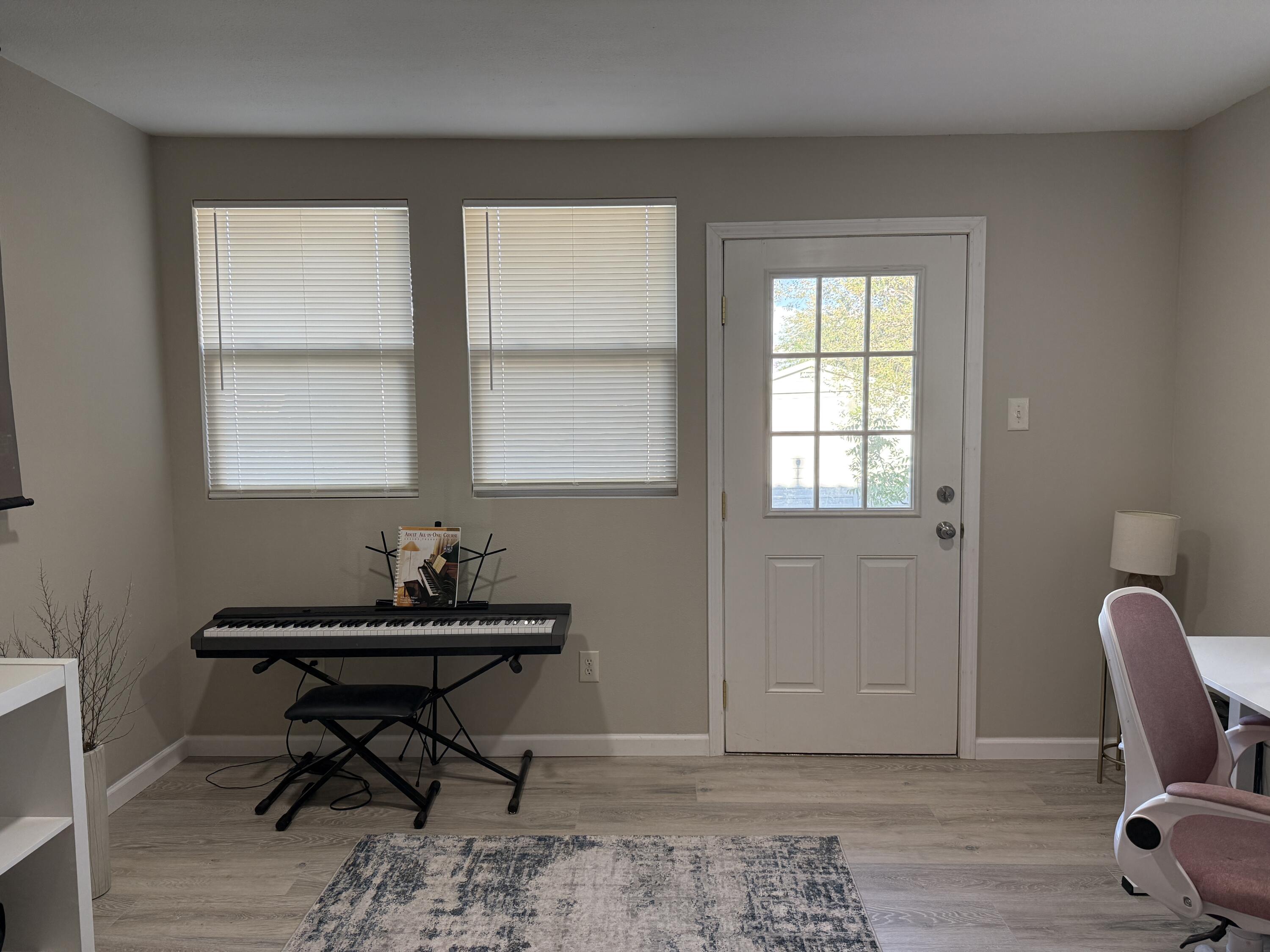 Photo 6 — 704 Liles Street