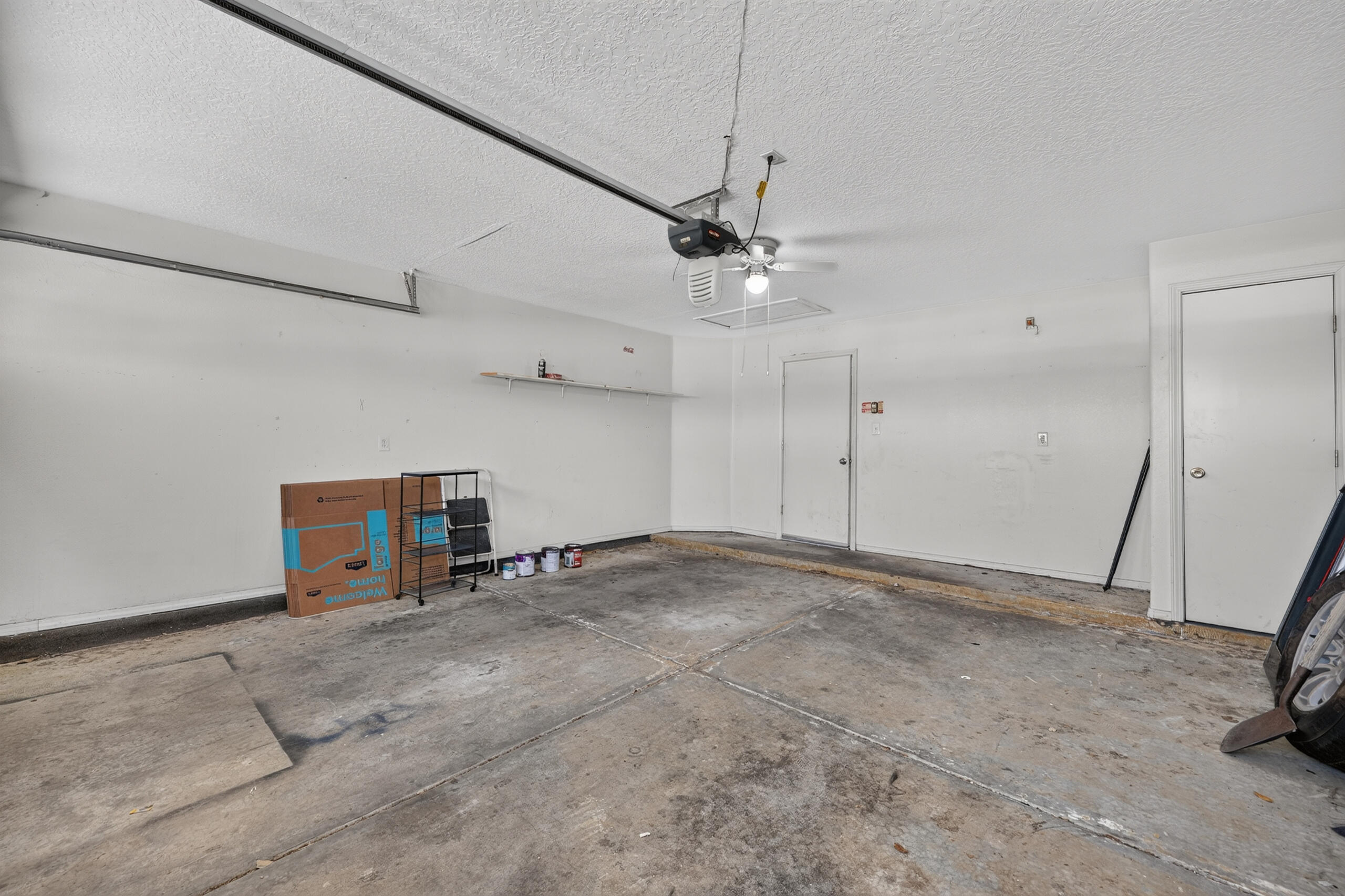 Photo 3 — 8008 Vista Estrella Lane SW