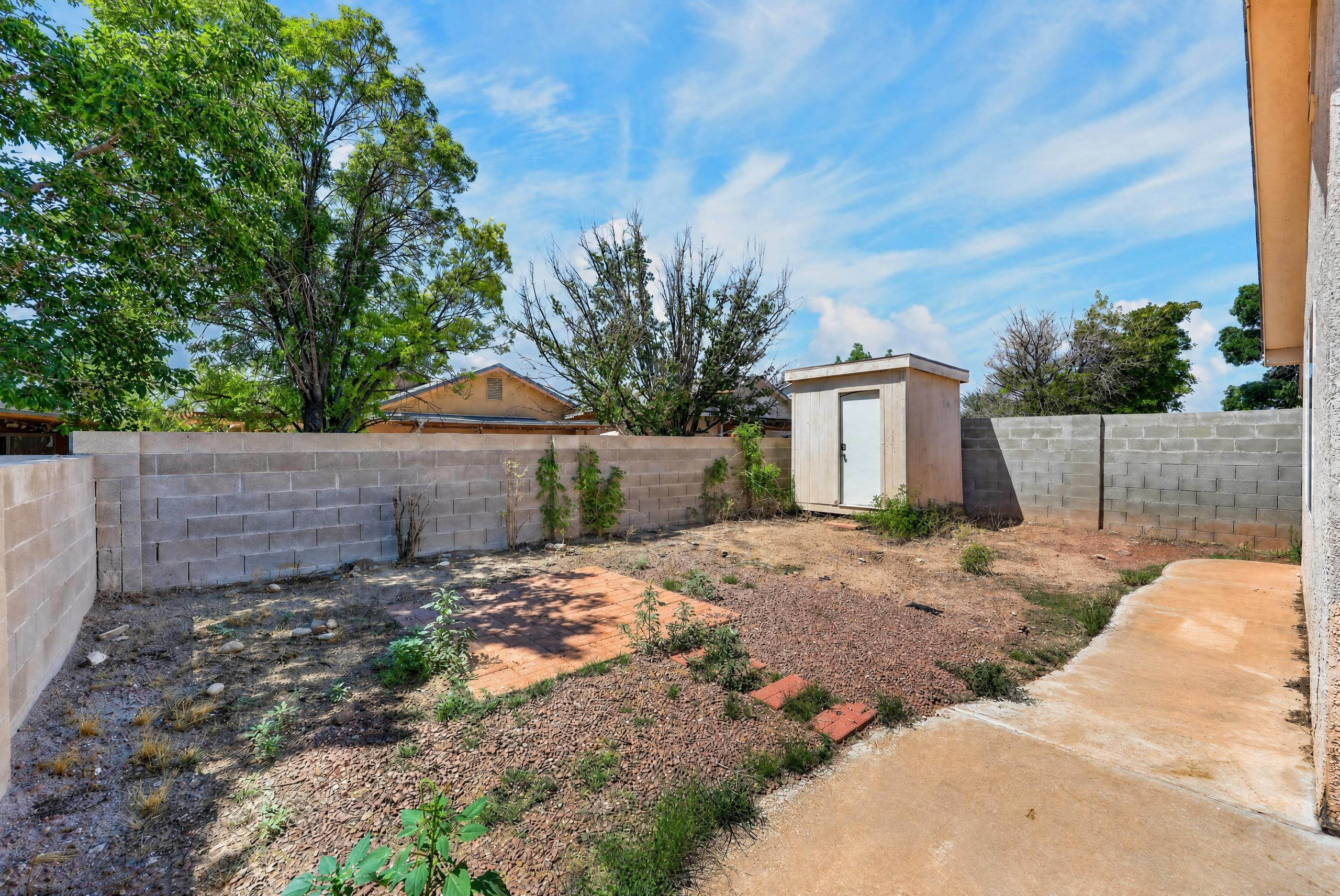 Photo 4 — 8008 Vista Estrella Lane SW