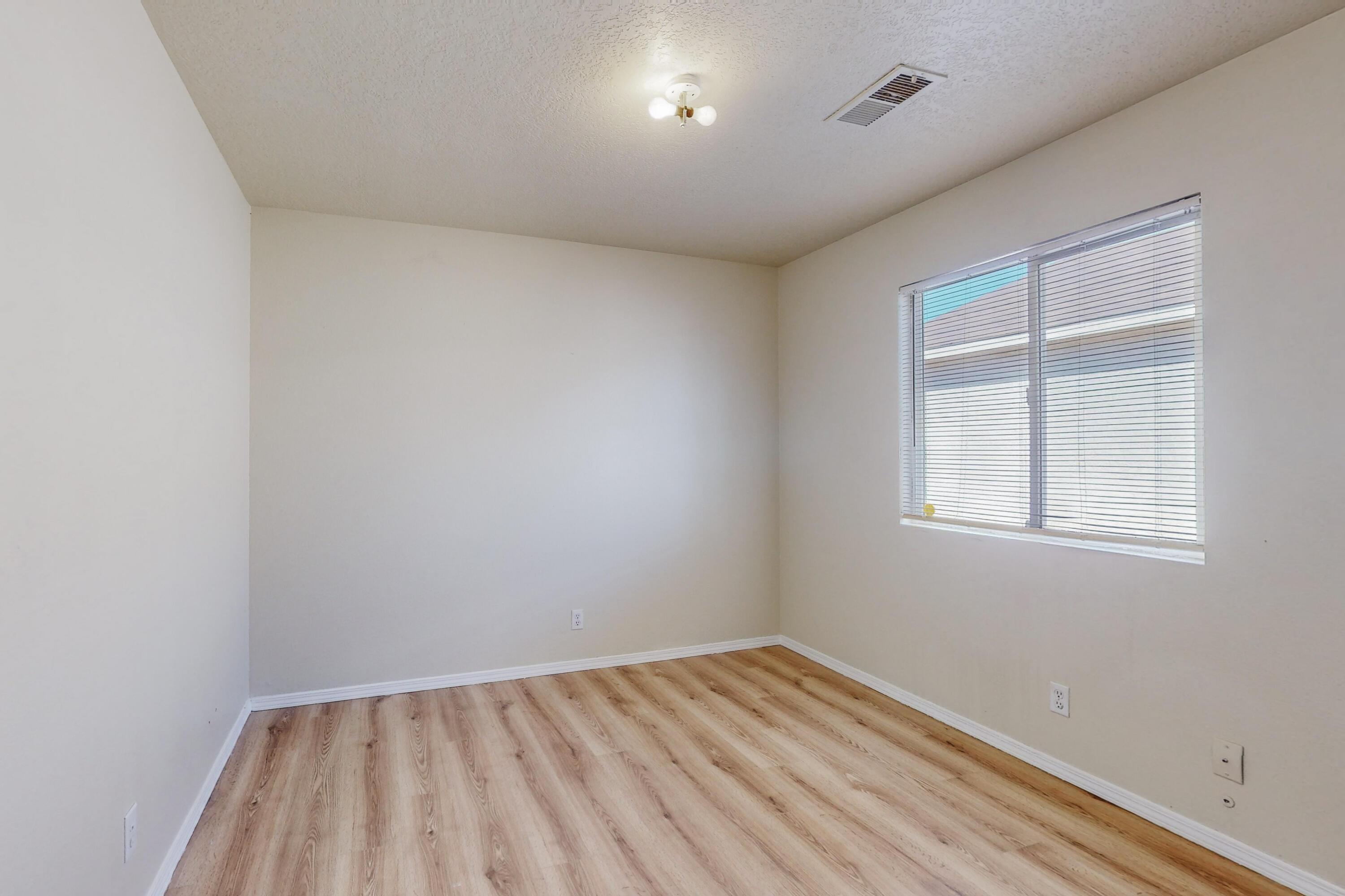 Photo 3 — 3473 Martin Meadows Drive NE