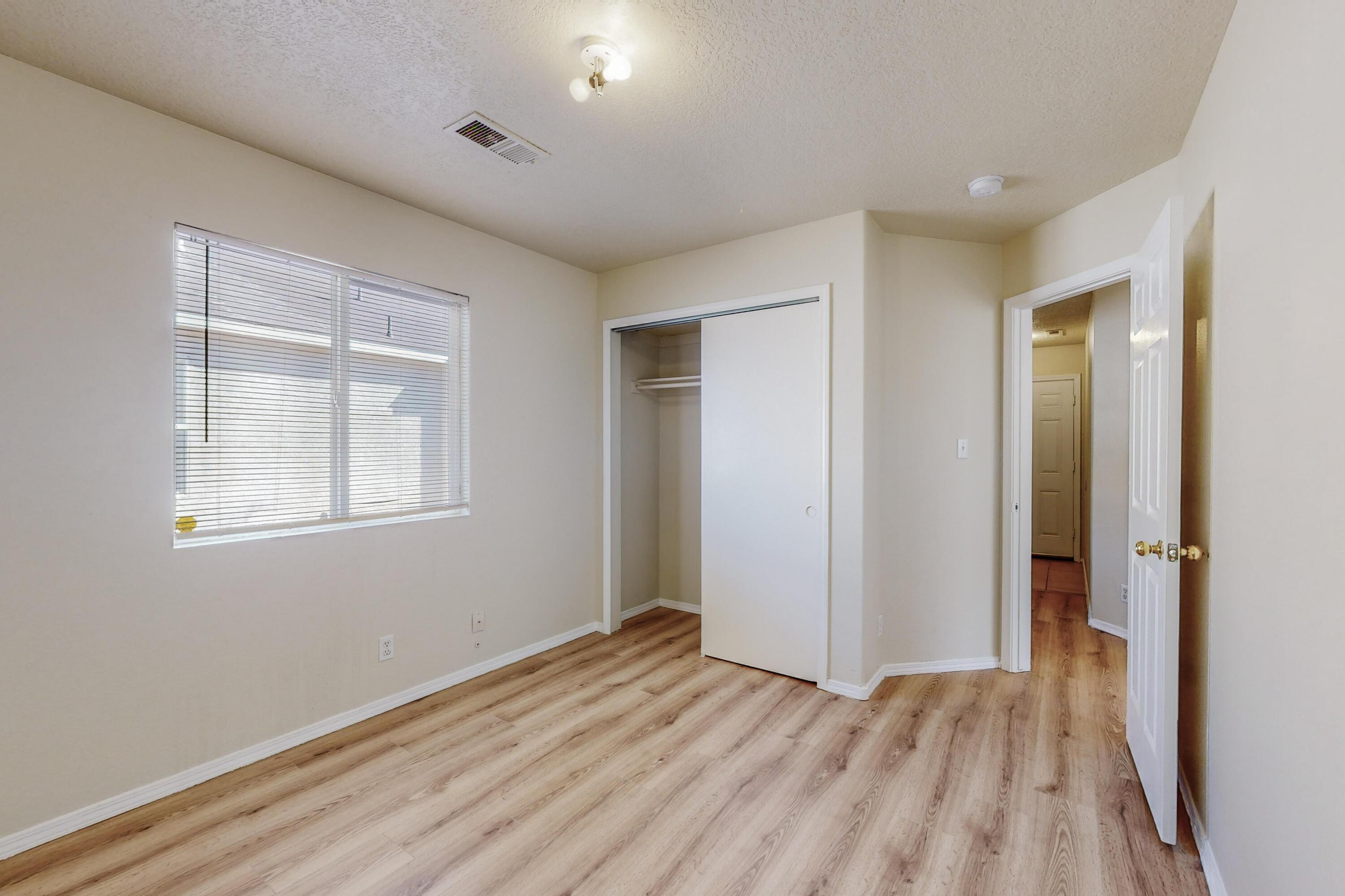Photo 4 — 3473 Martin Meadows Drive NE