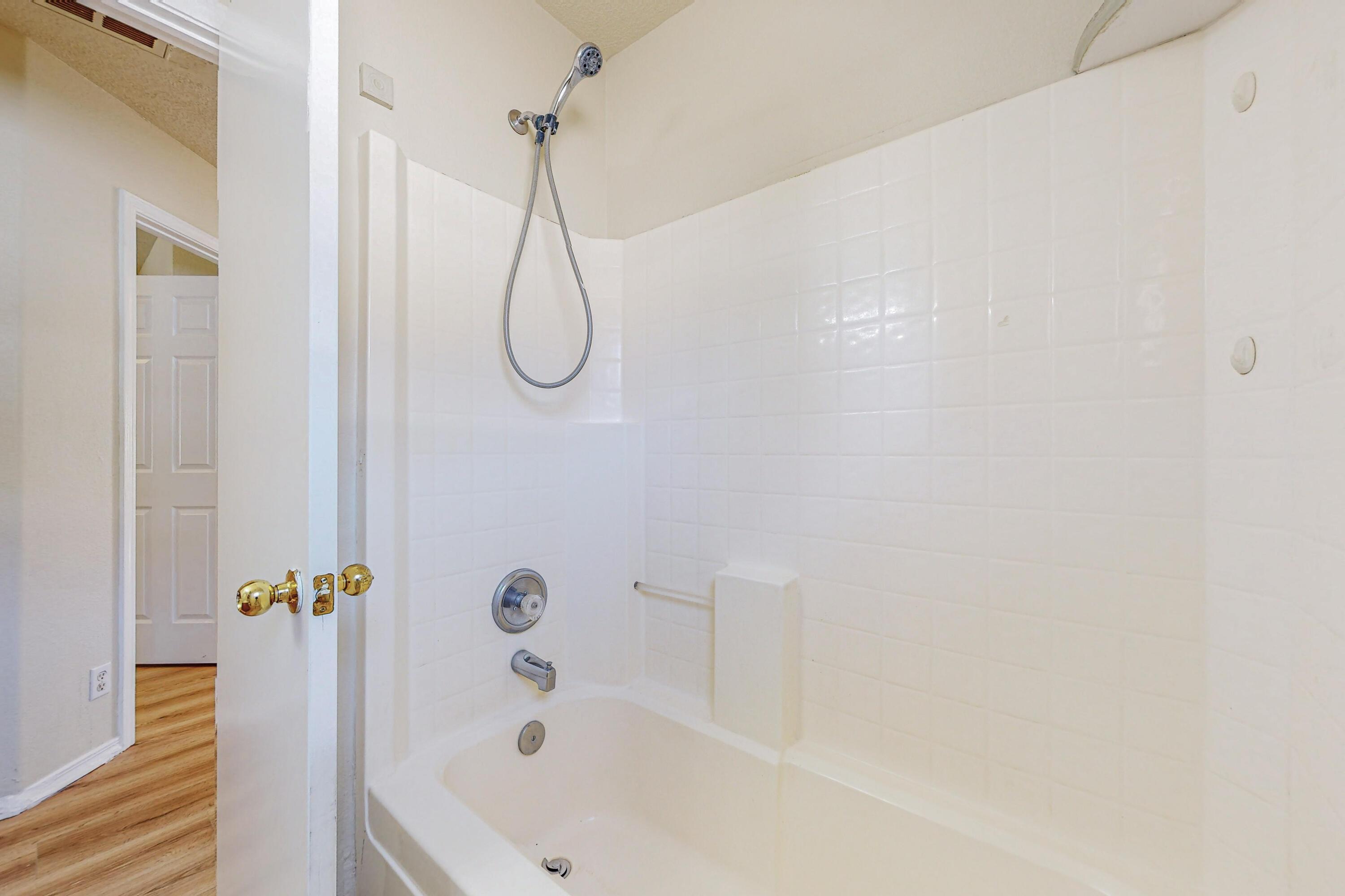 Photo 11 — 3473 Martin Meadows Drive NE