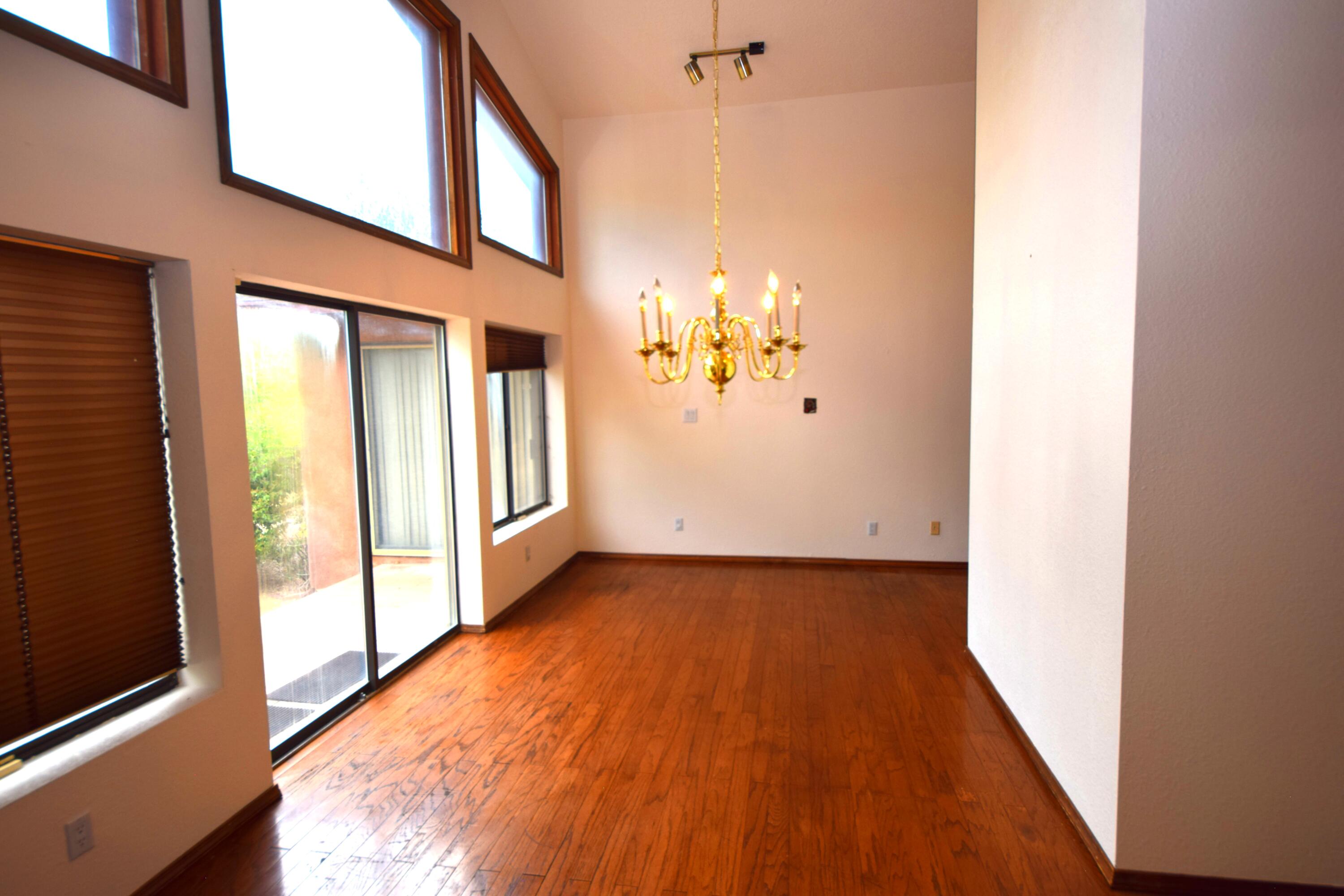 Photo 16 — 8808 N Caminito Drive NE