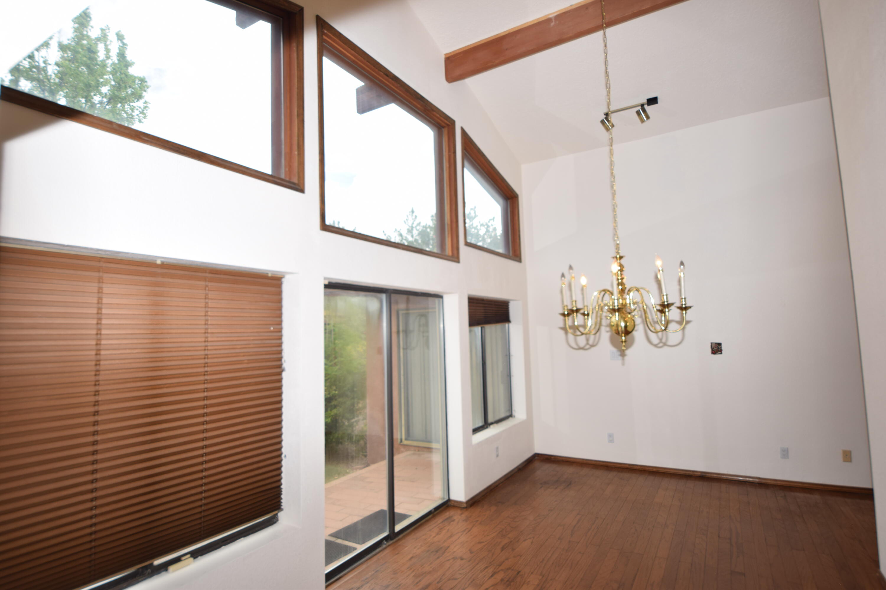 Photo 19 — 8808 N Caminito Drive NE