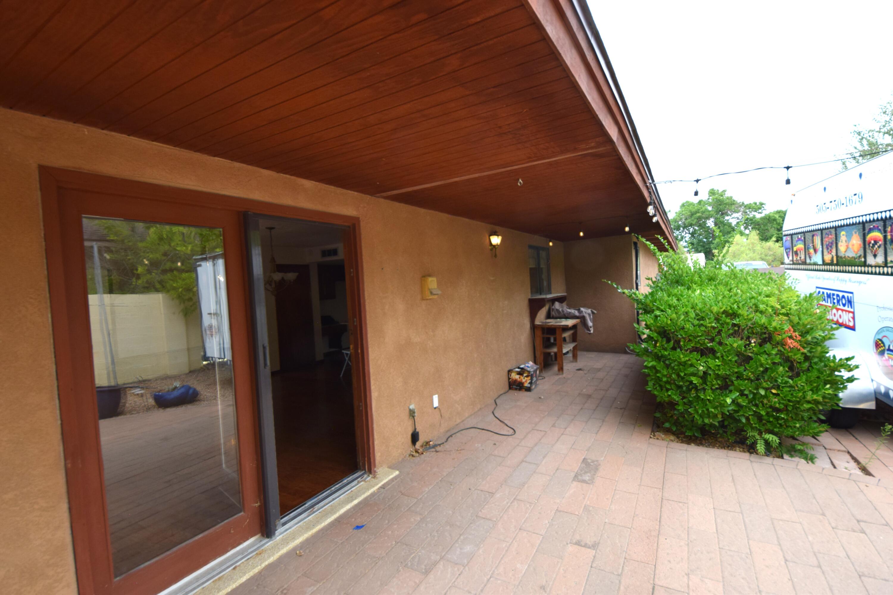 Photo 6 — 8808 N Caminito Drive NE