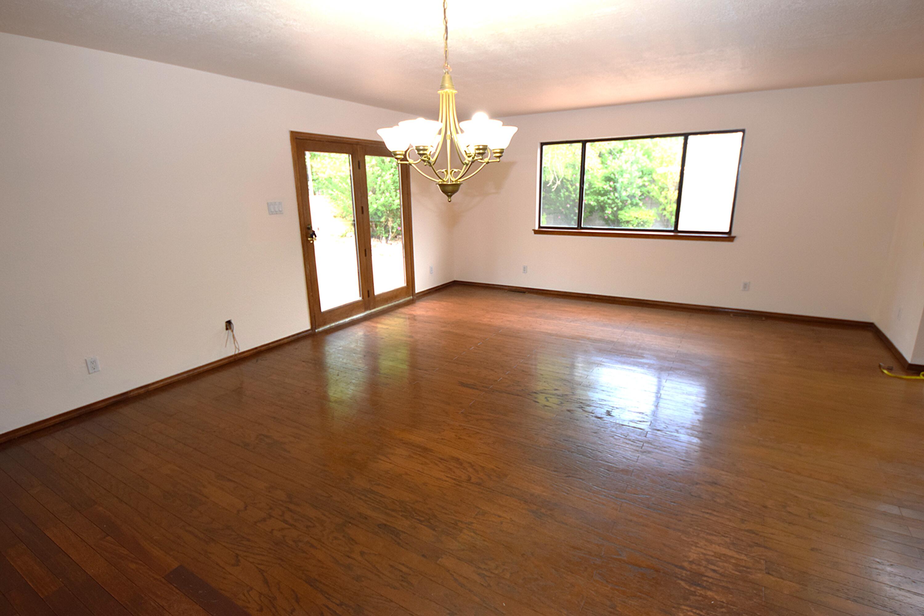 Photo 14 — 8808 N Caminito Drive NE