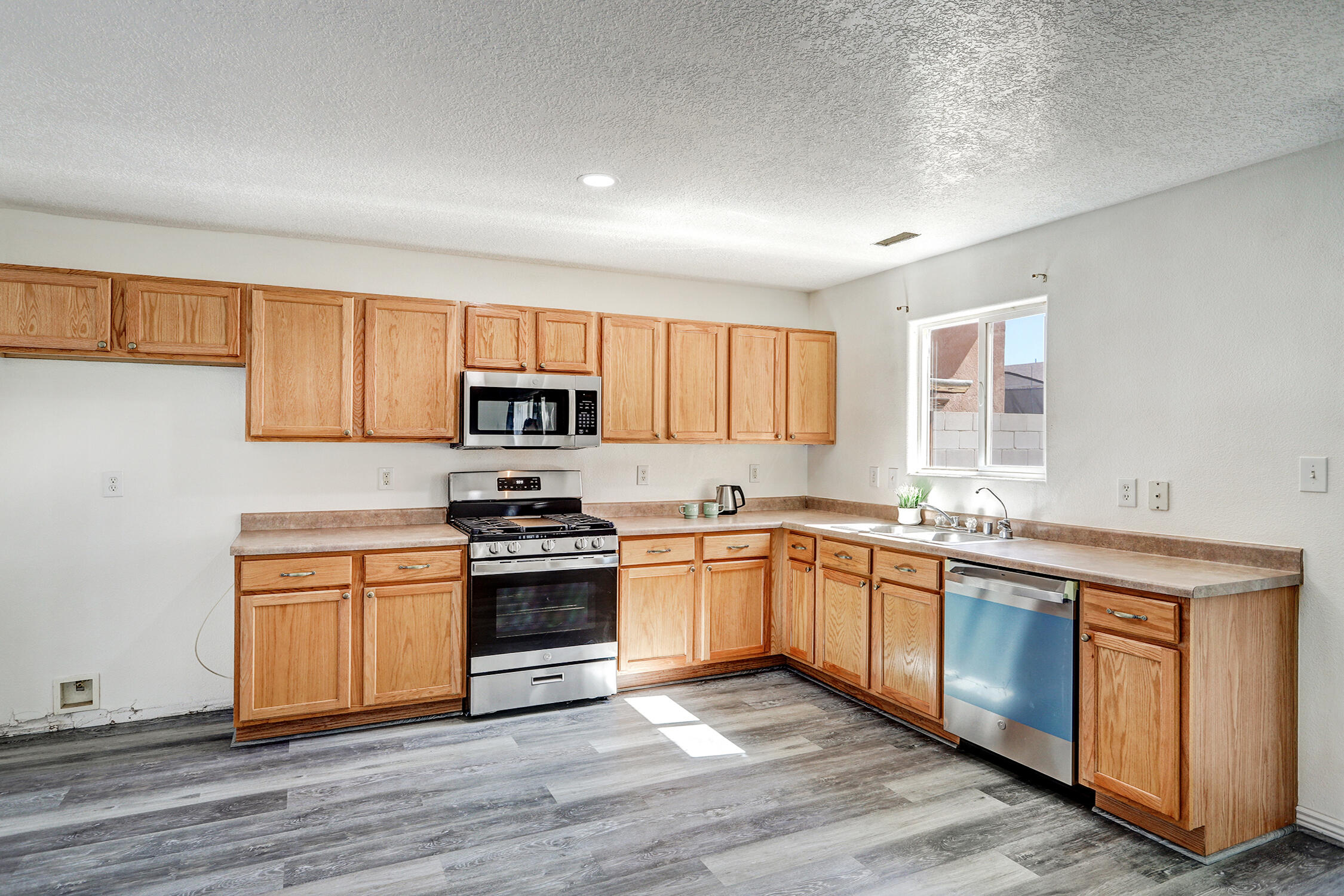 Photo 20 — 2108 Hermosa Creek Drive SW