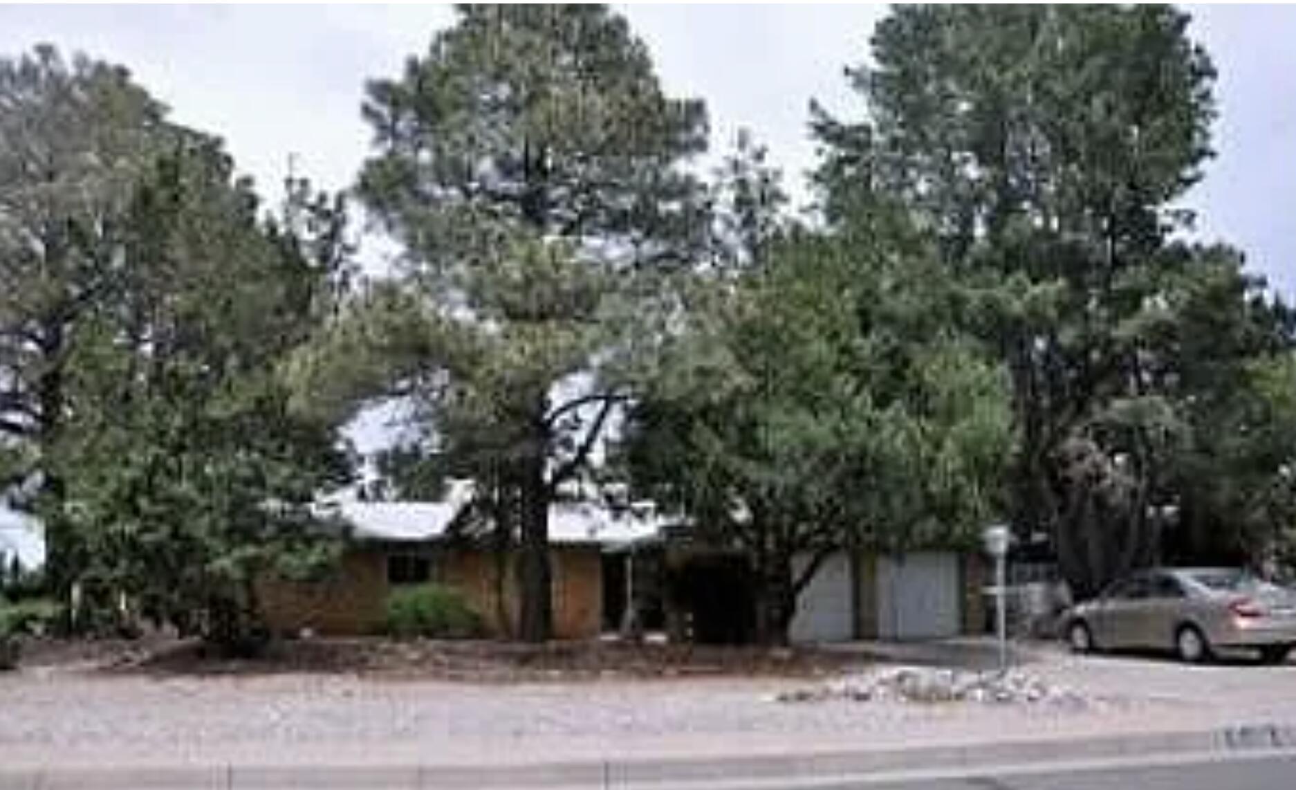 6101 Mitchell Avenue SE, Albuquerque, NM 87108
