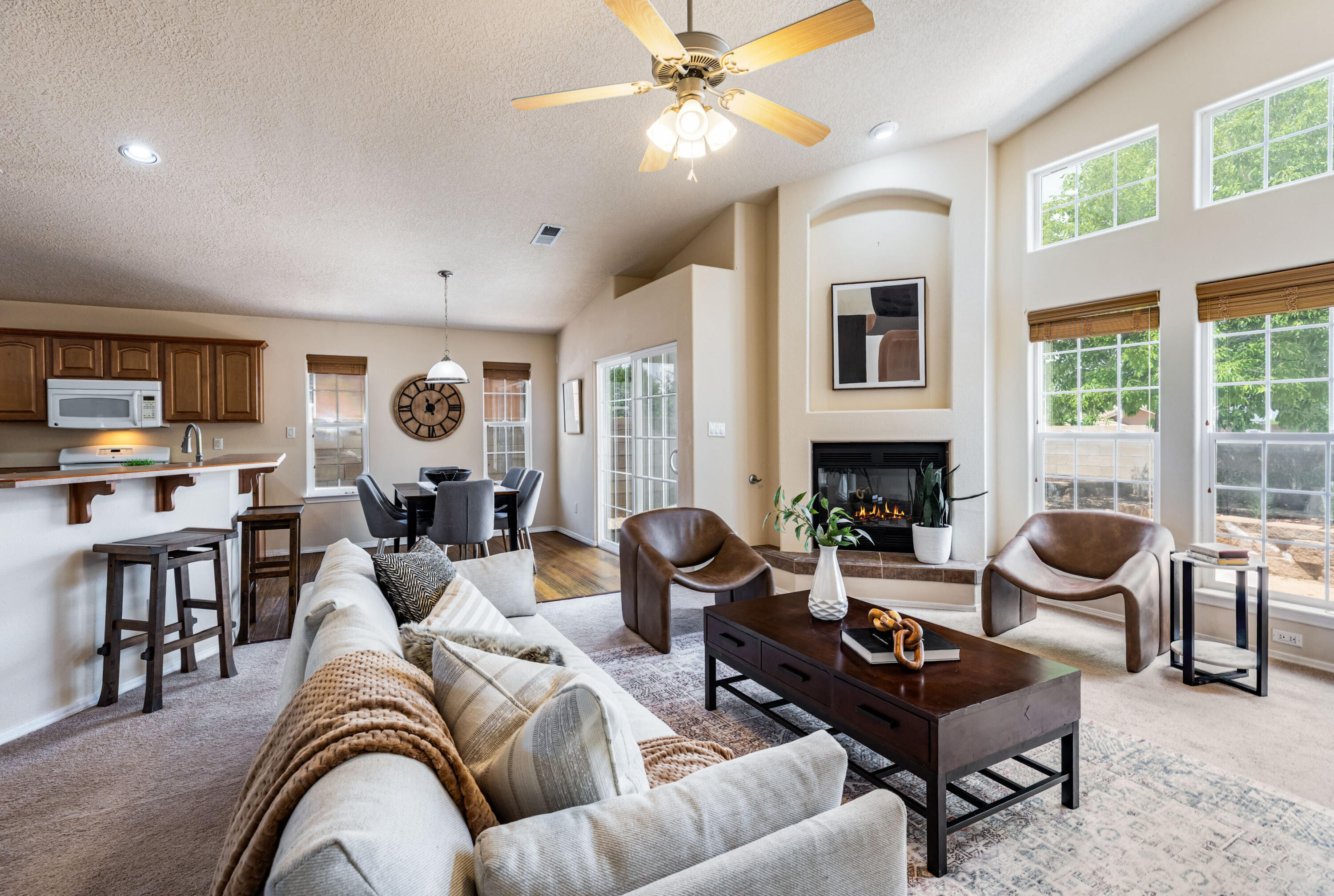 Photo 6 — 1612 Gale Court NW