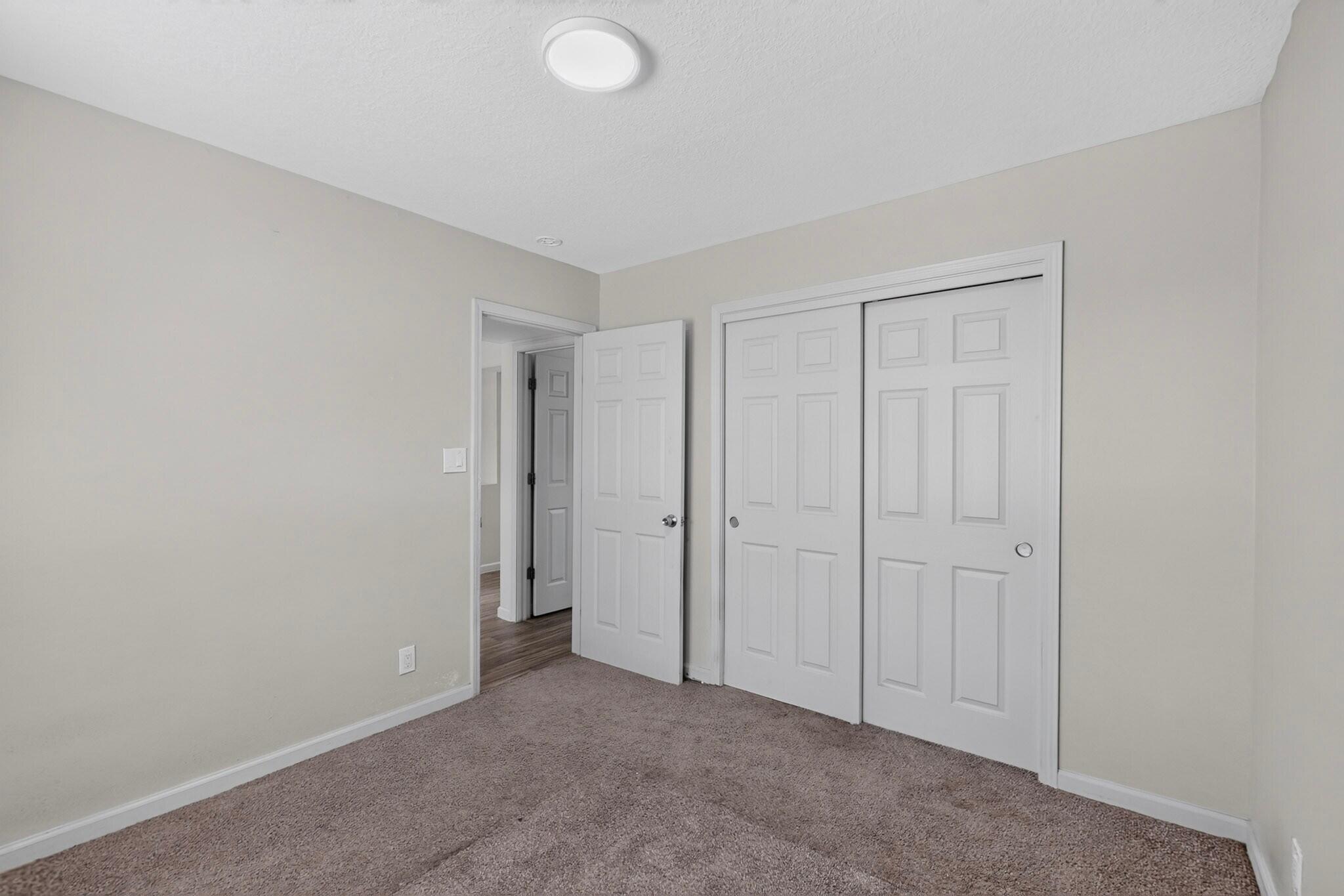 Photo 10 — 1426 Golden Eye Loop NE