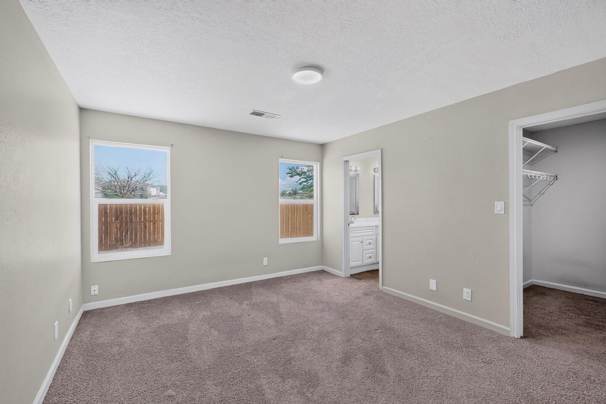 Photo 19 — 1426 Golden Eye Loop NE